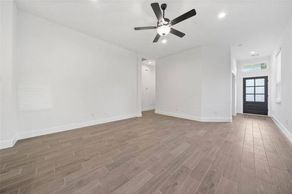 Willis, TX 77318,160 Lukewood CIR