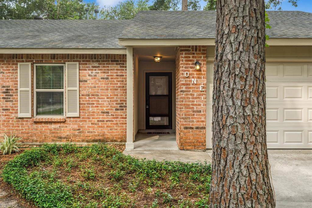 The Woodlands, TX 77381,1 Briervine CT