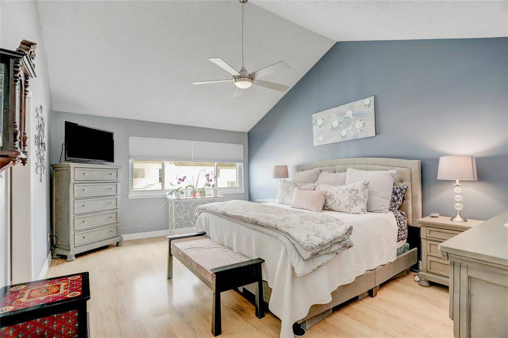 Houston, TX 77057,2014 Augusta DR