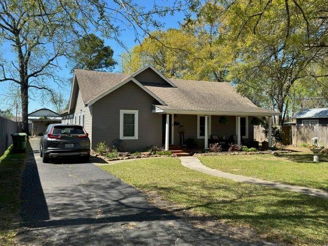 Cleveland, TX 77327,216 S William Barnett AVE