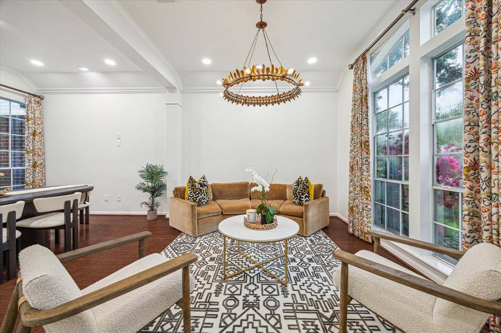 Houston, TX 77055,1210 Campton CT