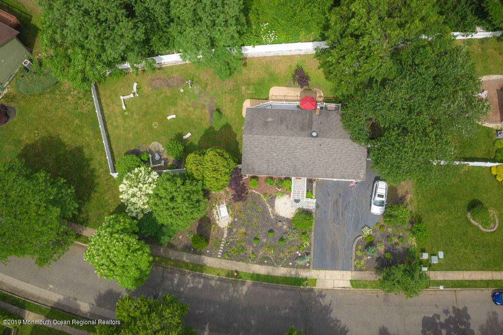 Matawan, NJ 07747,17 Somerset Place
