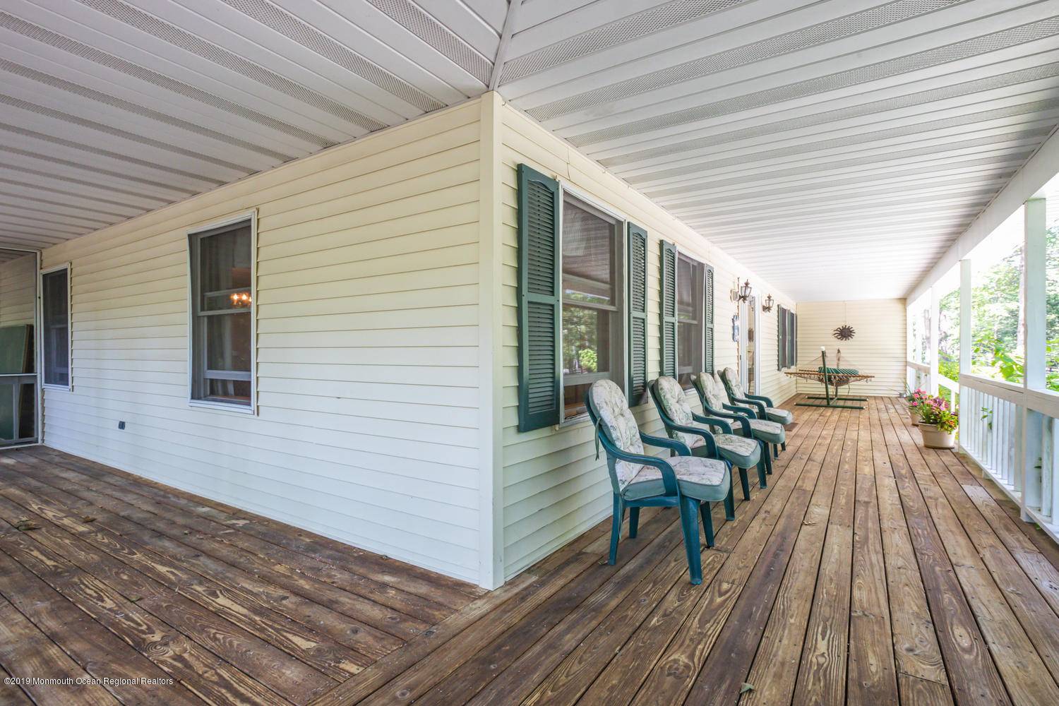 Manahawkin, NJ 08050,7 Kritter Court