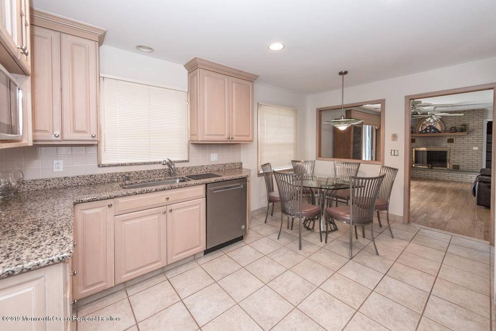 Sea Girt, NJ 08750,1301 Boxwood Drive