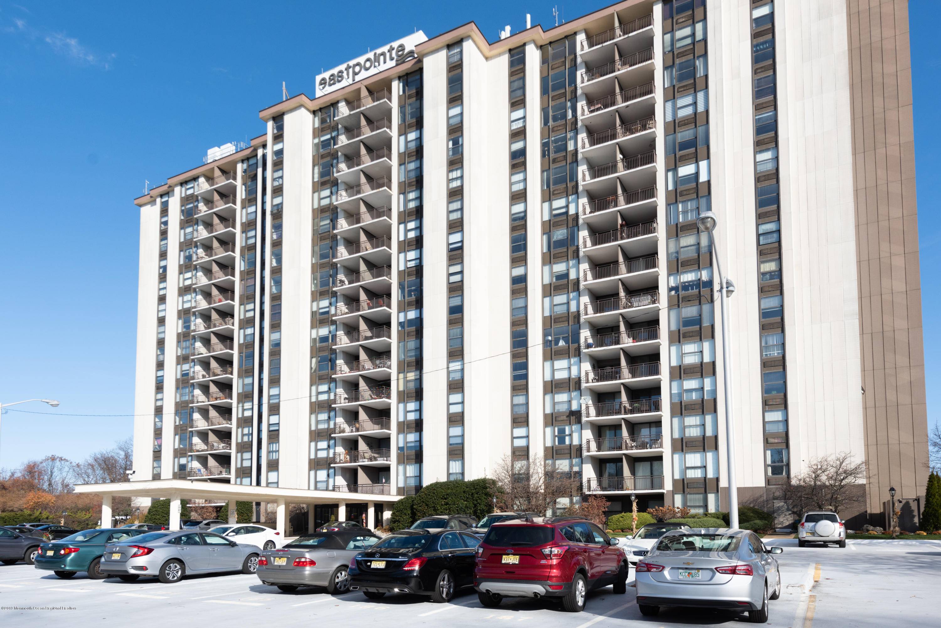 Highlands, NJ 07732,1 Scenic Drive #1003
