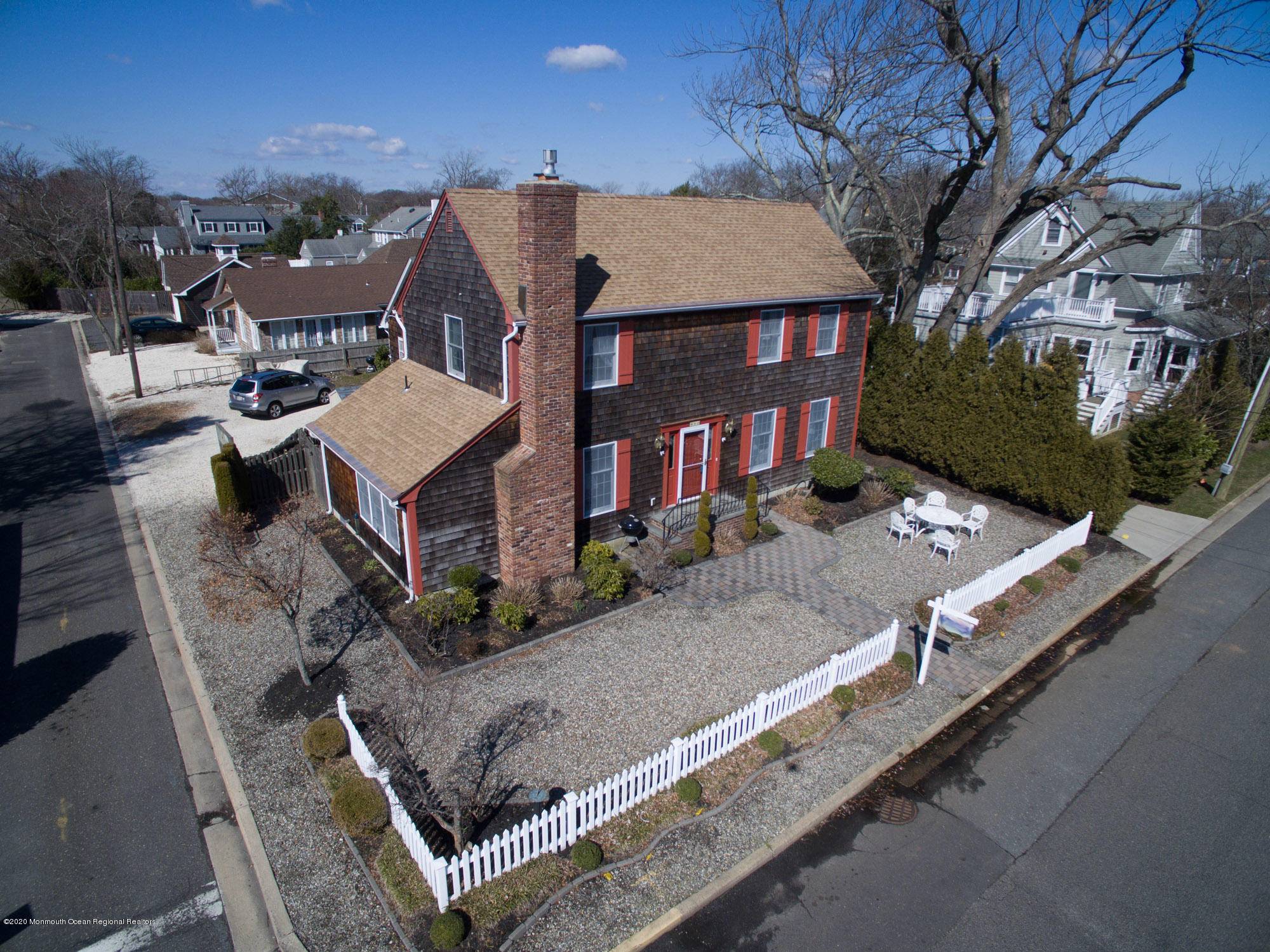 Bay Head, NJ 08742,440 Holly Avenue