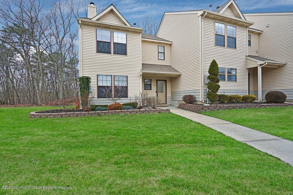 Jackson, NJ 08527,600 Violet Lane