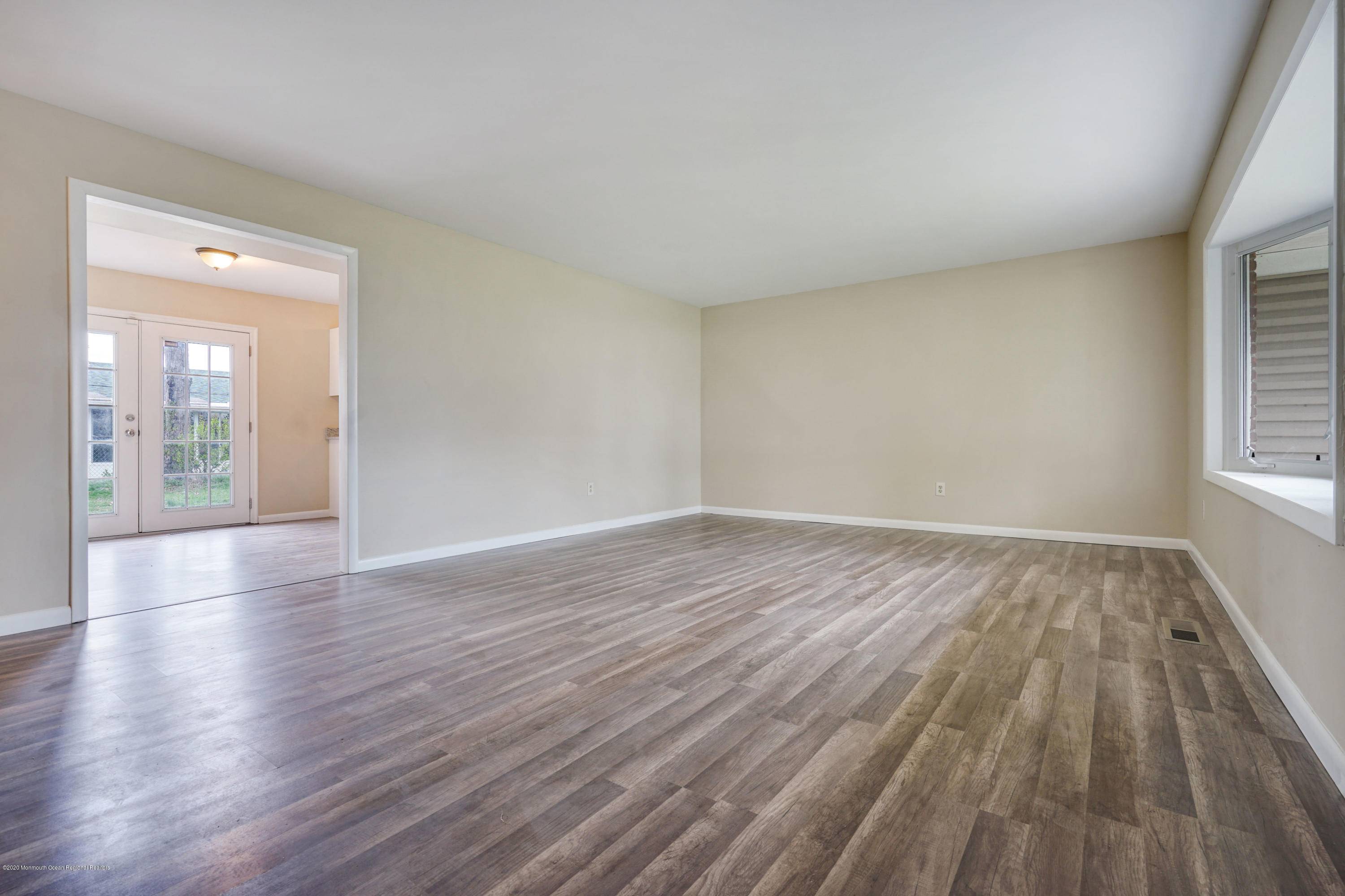 Willingboro, NJ 08046,5 Garnet Lane