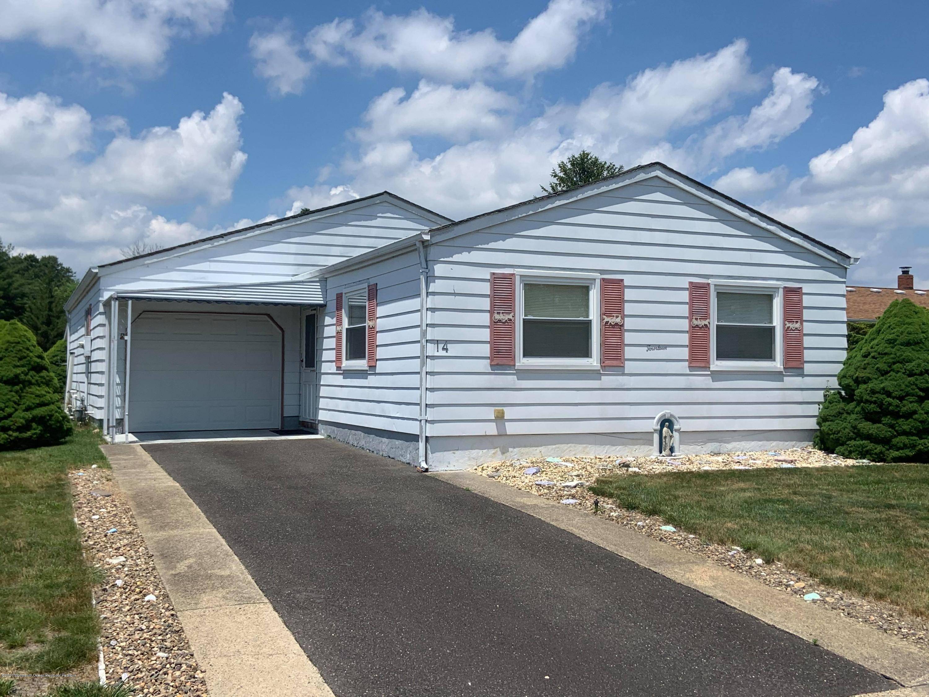 Toms River, NJ 08757,14 Bahamia Drive