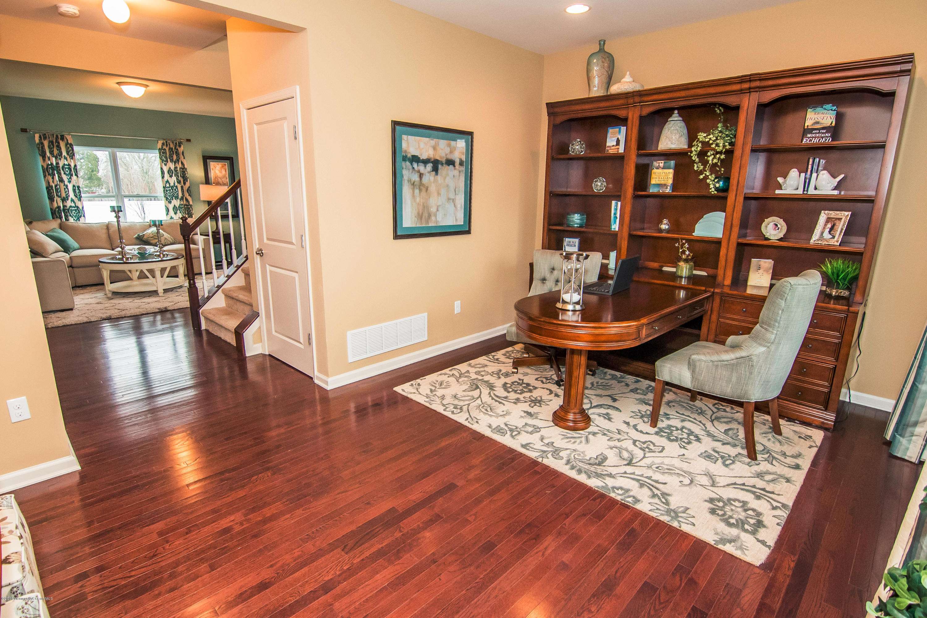 Bayville, NJ 08721,3 Goldenrod Avenue