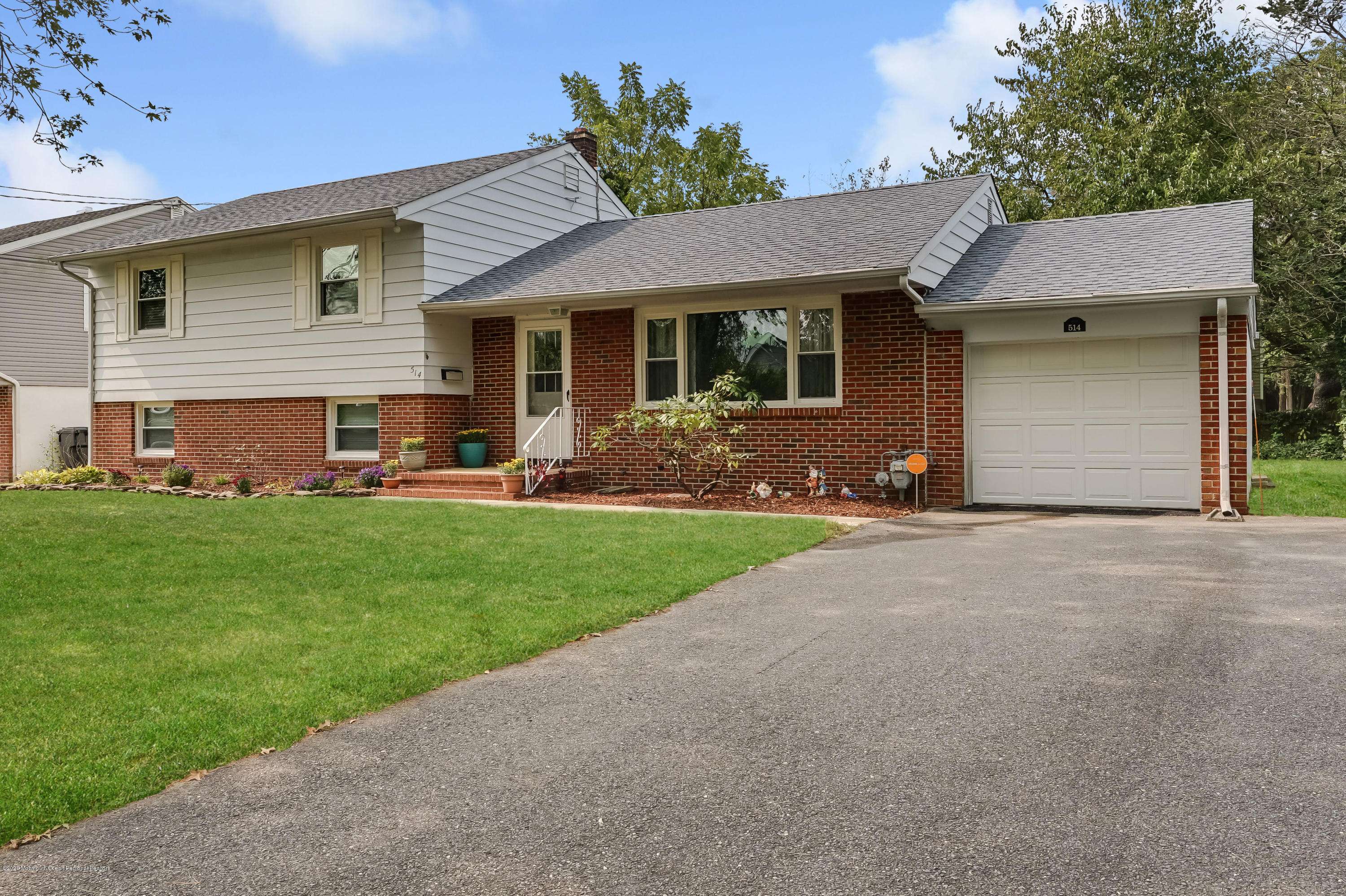 Toms River, NJ 08753,514 Hollywood Avenue