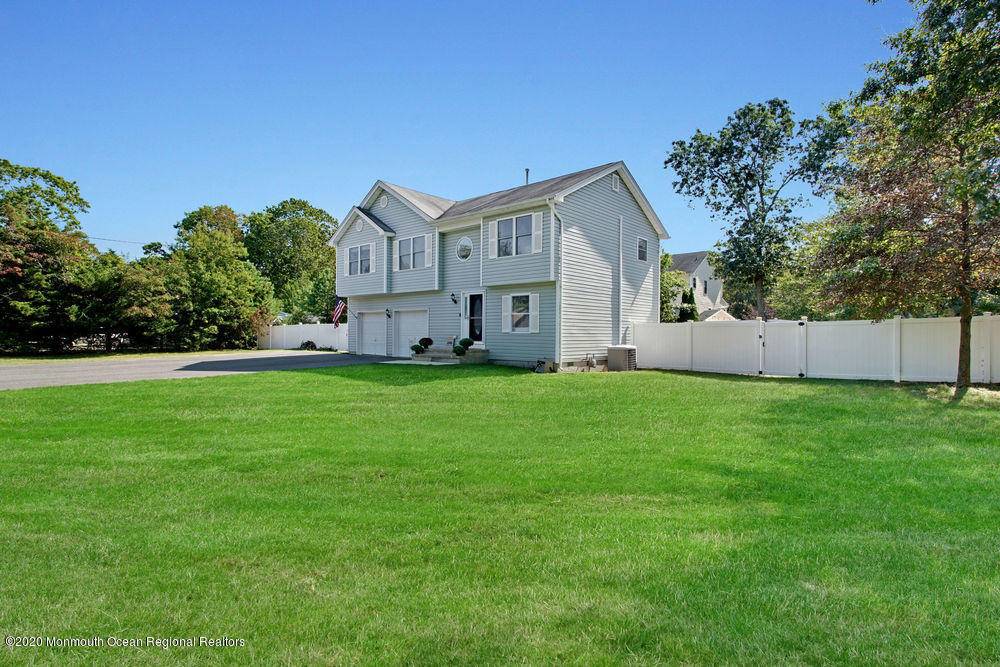 Bayville, NJ 08721,220 Bay Boulevard