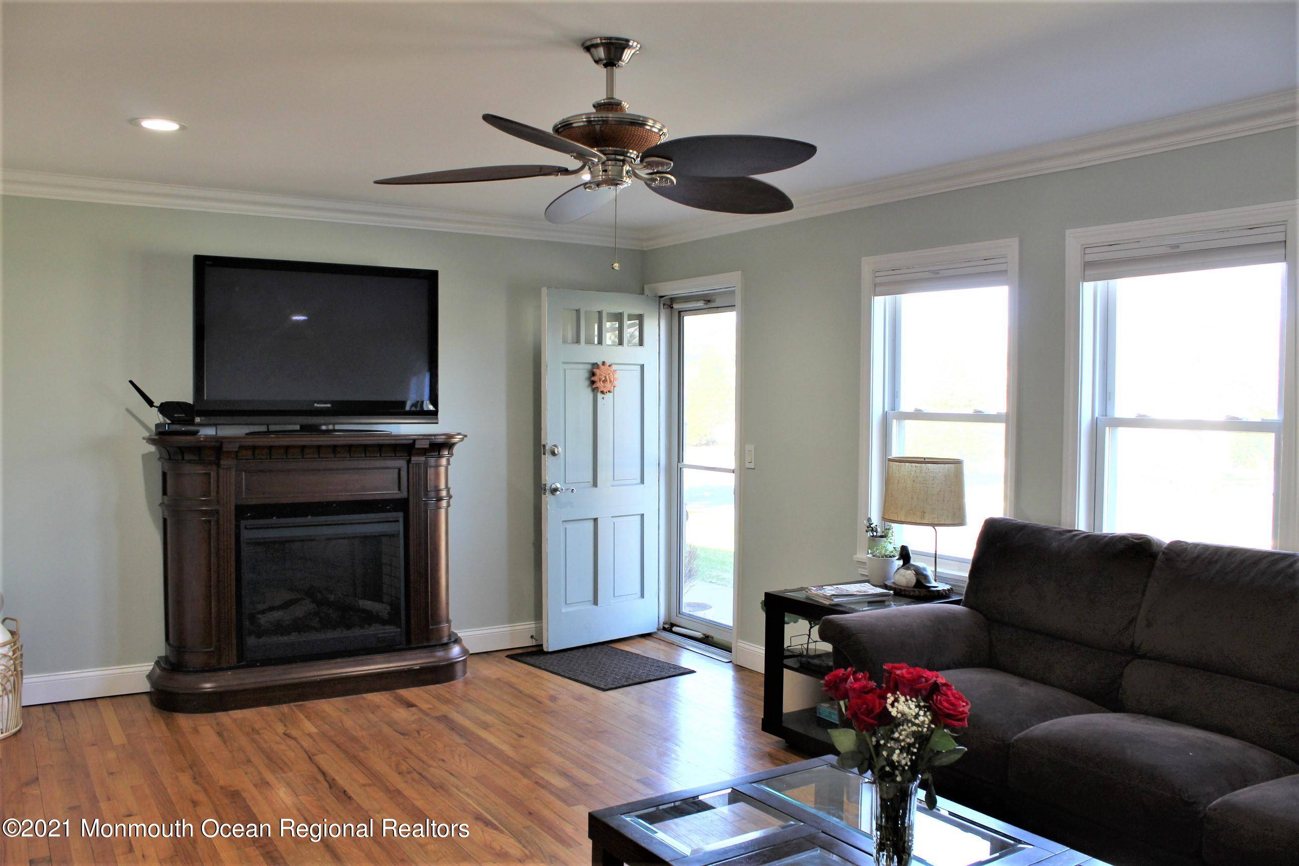 Point Pleasant Beach, NJ 08742,310 Maryland Avenue #32a