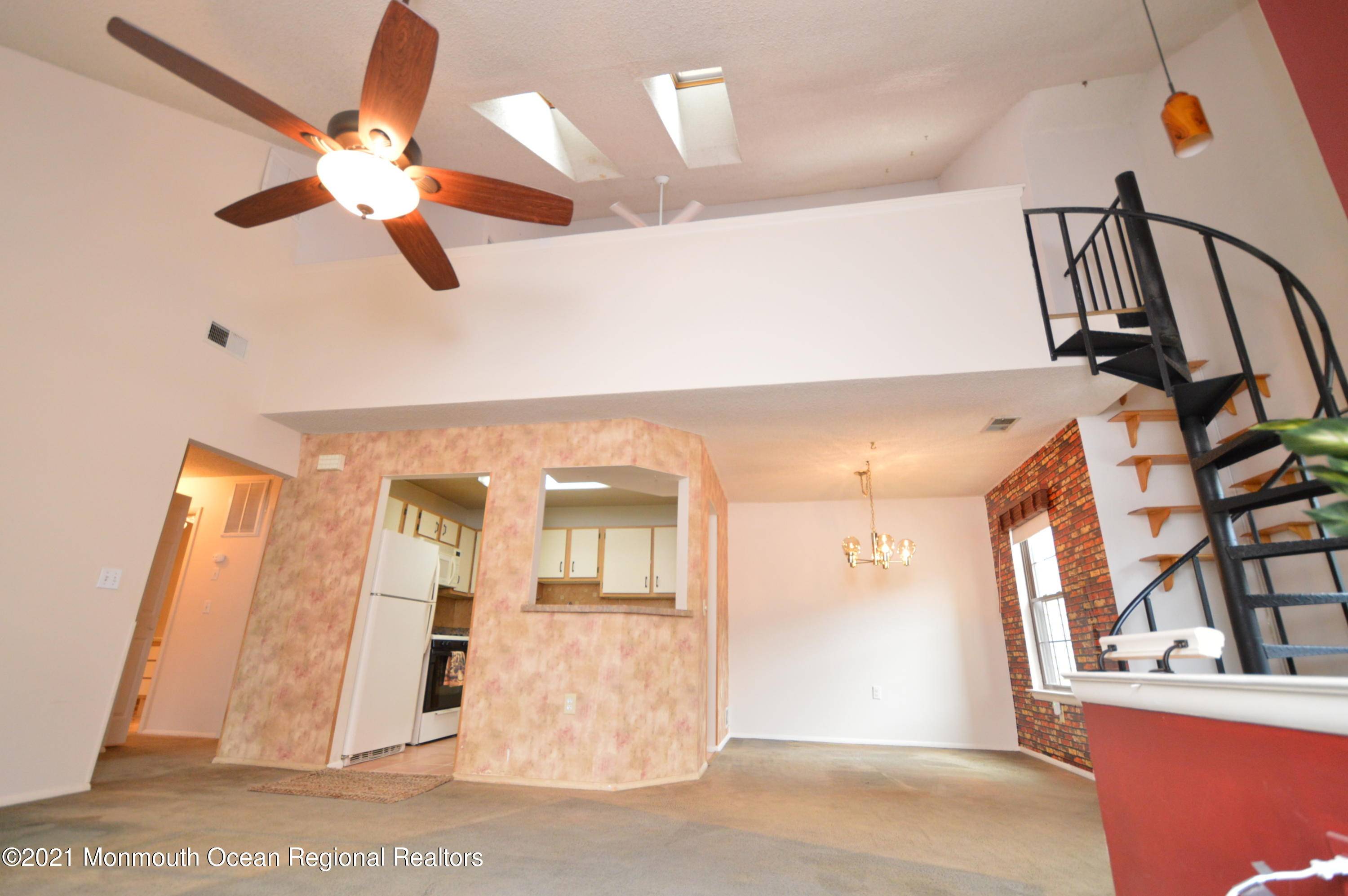Jackson, NJ 08527,801 Daffodil Drive