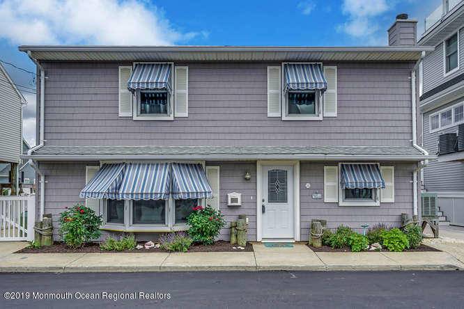 Lavallette, NJ 08735,242 Joseph Street