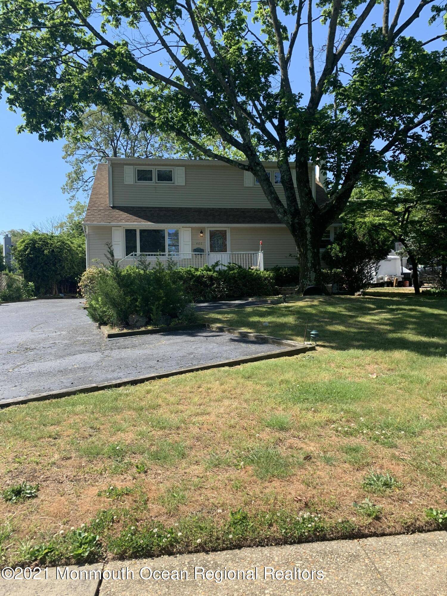 Oakhurst, NJ 07755,466 W Park Avenue