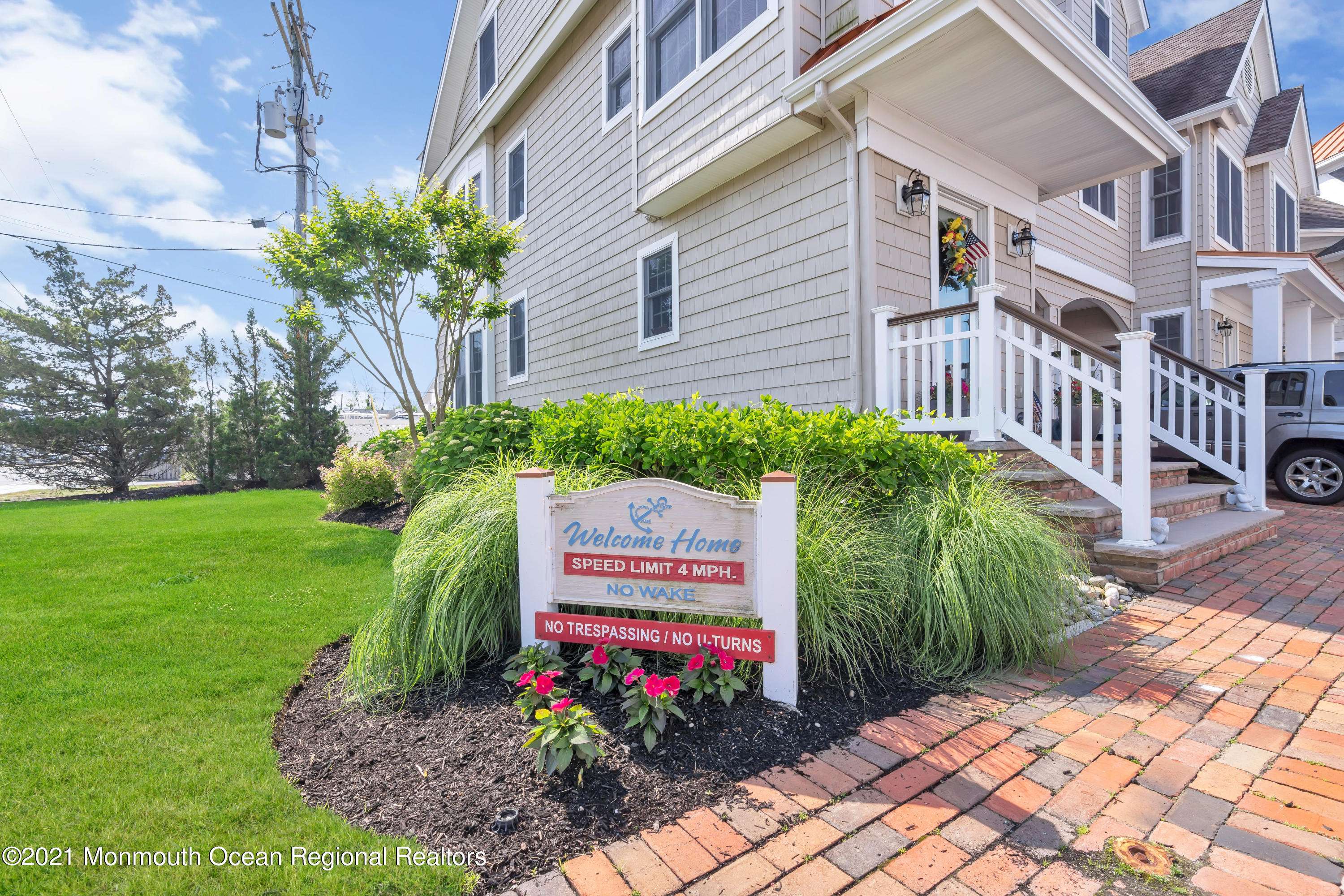 Manasquan, NJ 08736,2 Drawbridge Lane #1