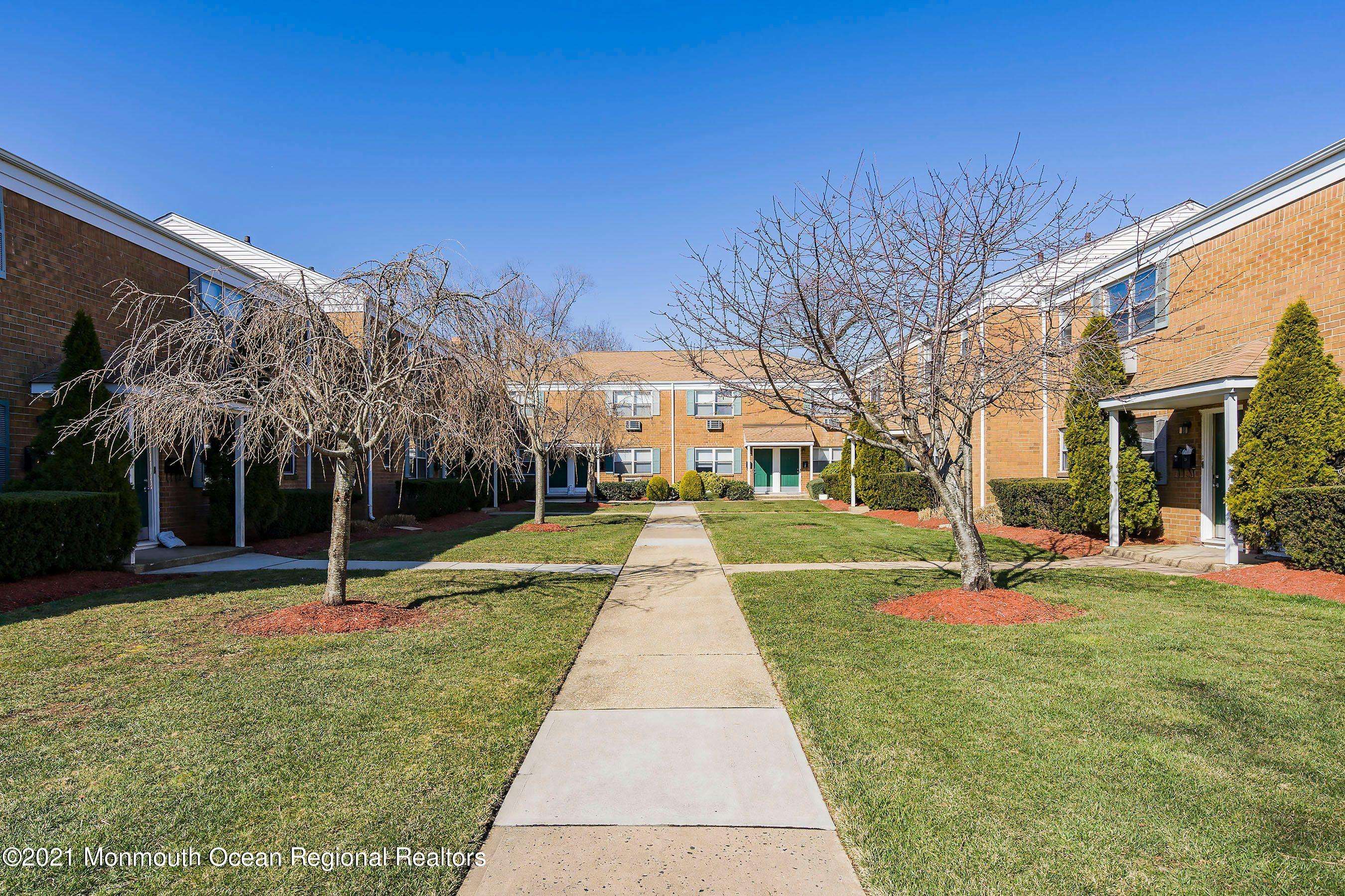 Long Branch, NJ 07740,728 Greens Avenue #25