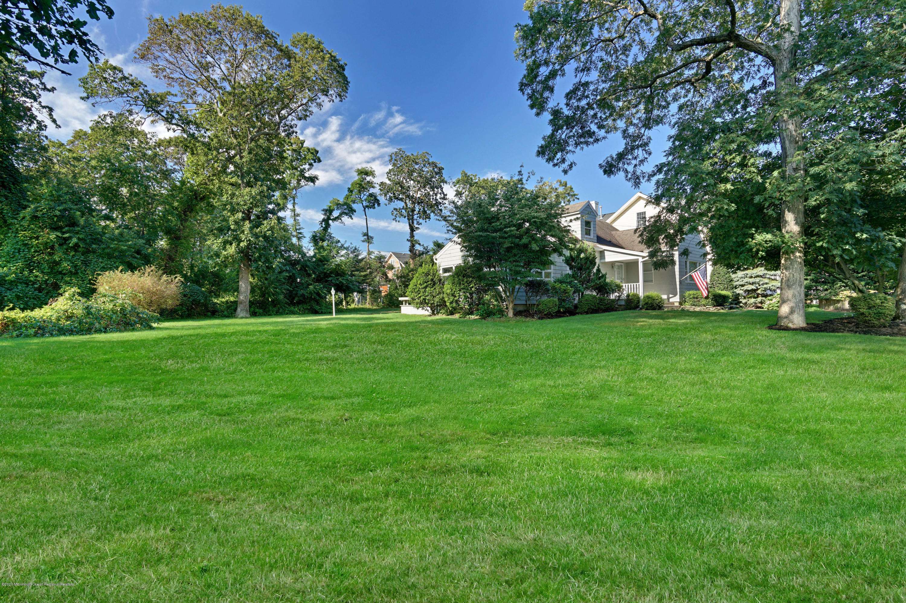 Sea Girt, NJ 08750,602 Beacon Boulevard