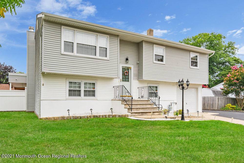 Beachwood, NJ 08722,836 Longboat Avenue