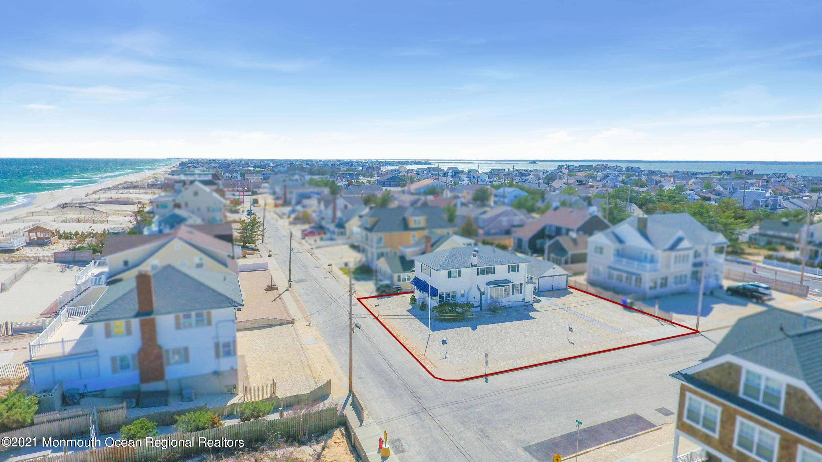 Mantoloking, NJ 08738,253 Sunset Lane