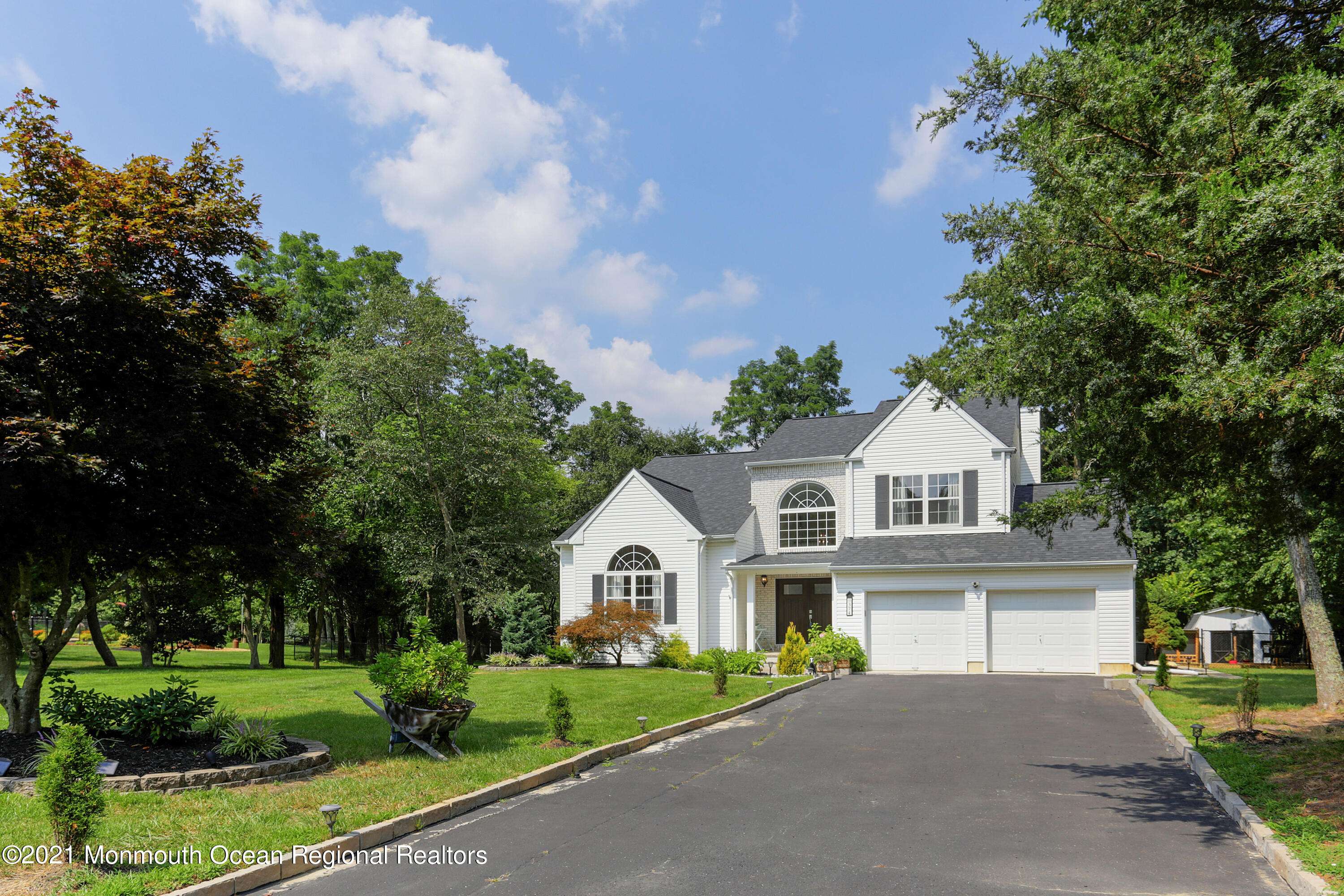 Jackson, NJ 08527,374 Sapphire Drive