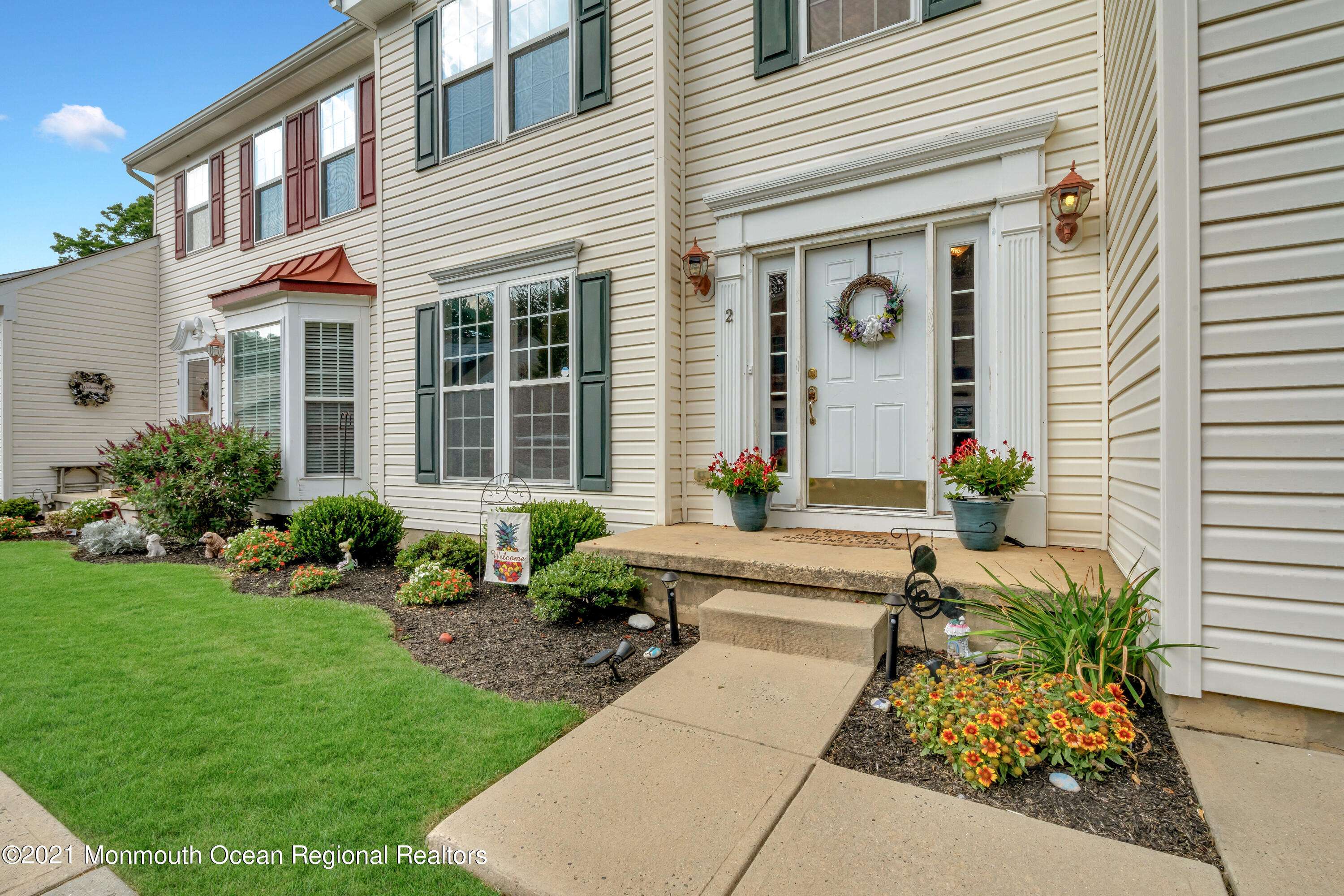 Bayville, NJ 08721,2 Foxmoor Lane