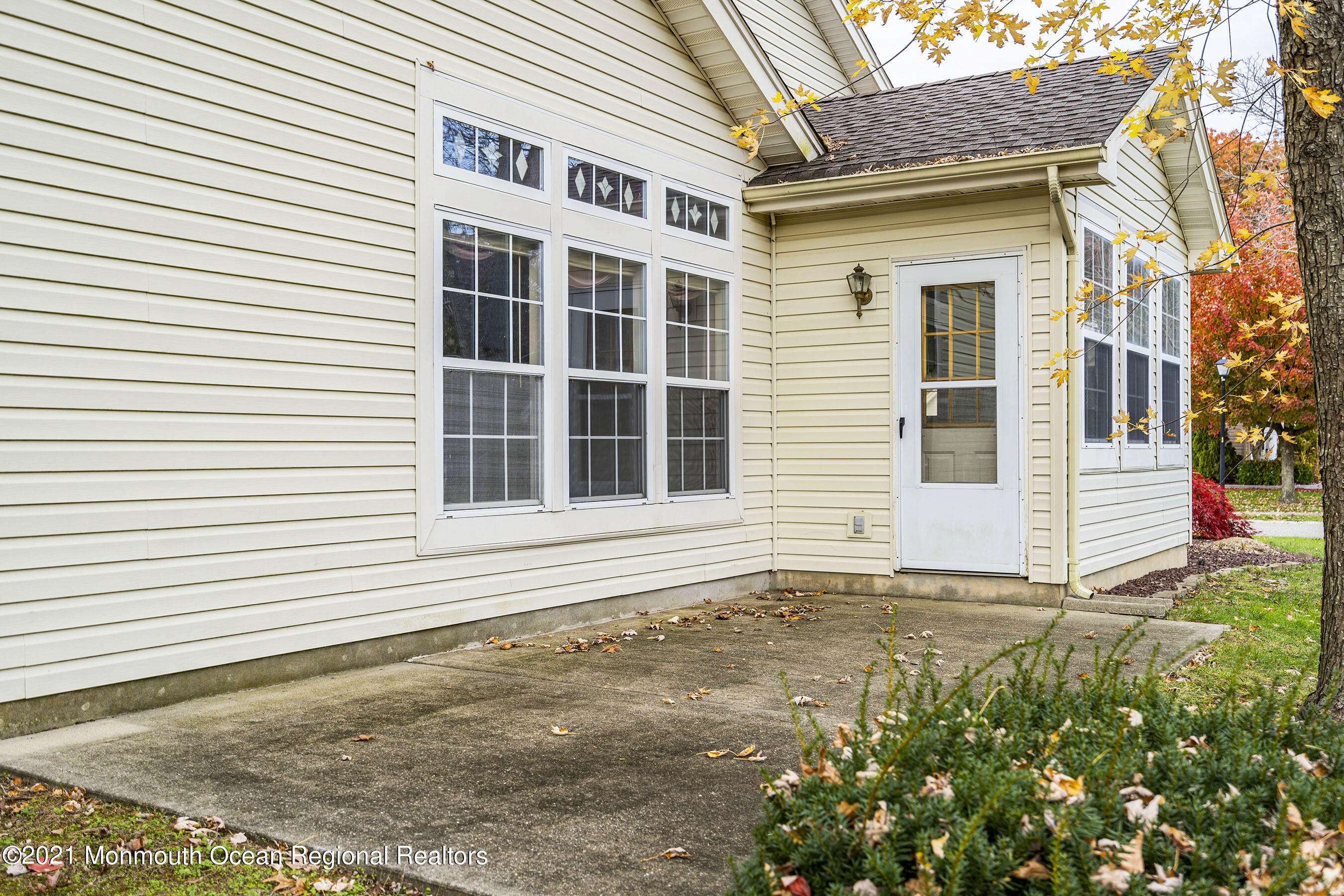 Bayville, NJ 08721,137 Driftwood Drive