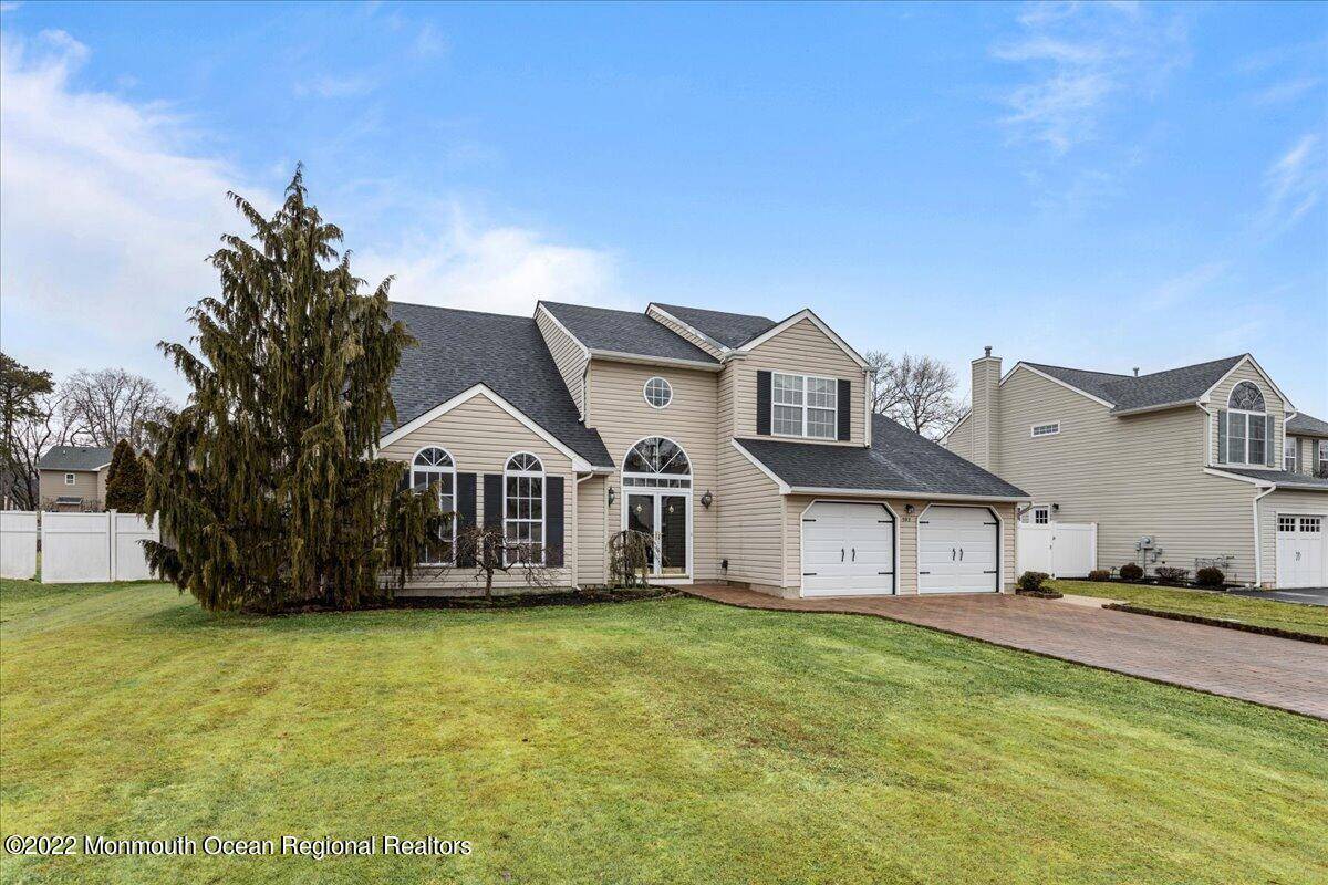 Toms River, NJ 08753,593 Loxley Drive