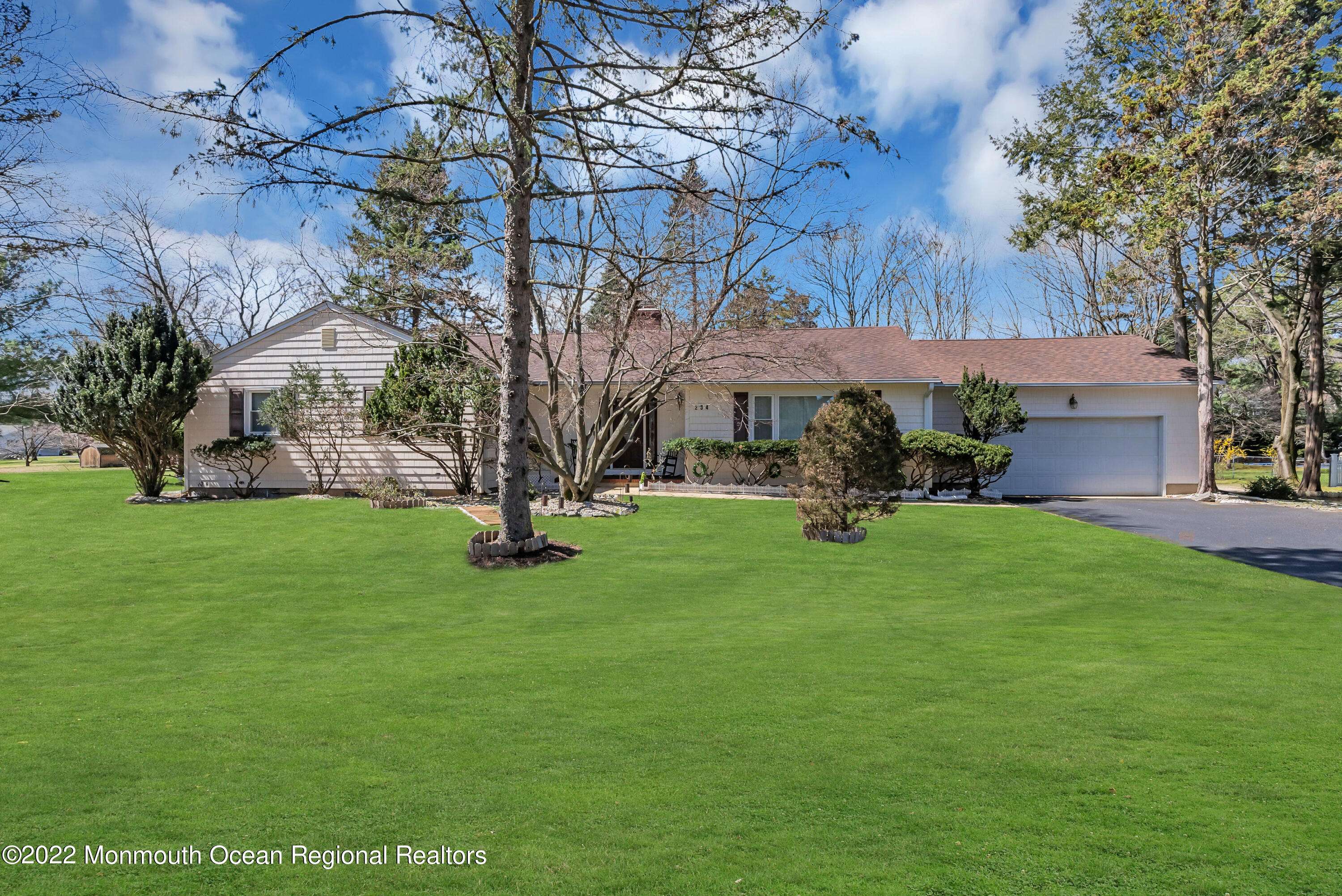 Eatontown, NJ 07724,234 Grant Avenue
