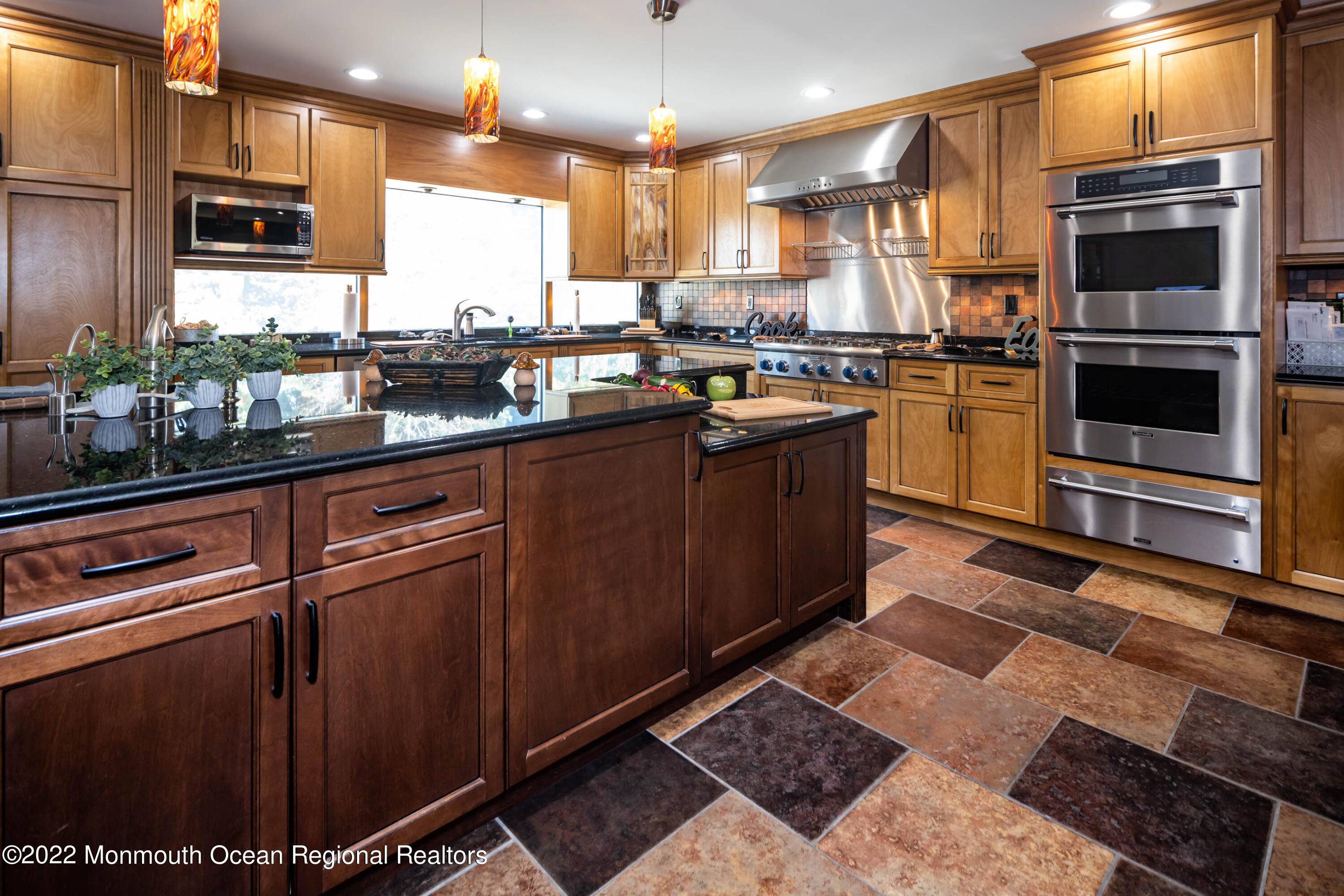 Freehold, NJ 07728,22 Hickory Lane