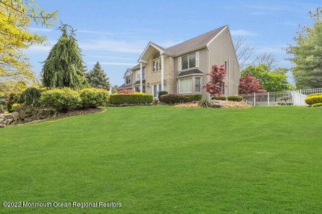 Matawan, NJ 07747,37 Somerset Place