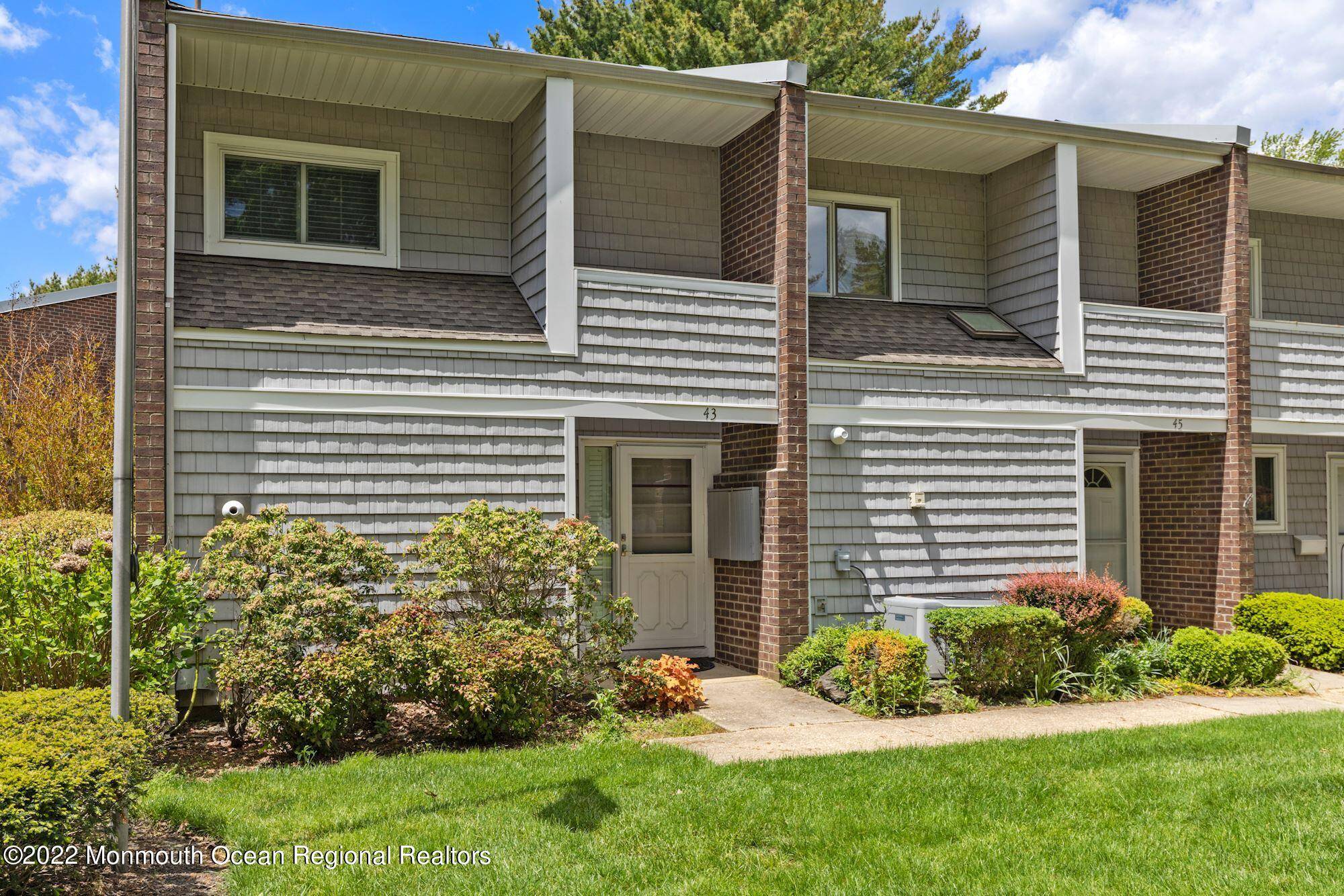 Spring Lake Heights, NJ 07762,43 Locust Way