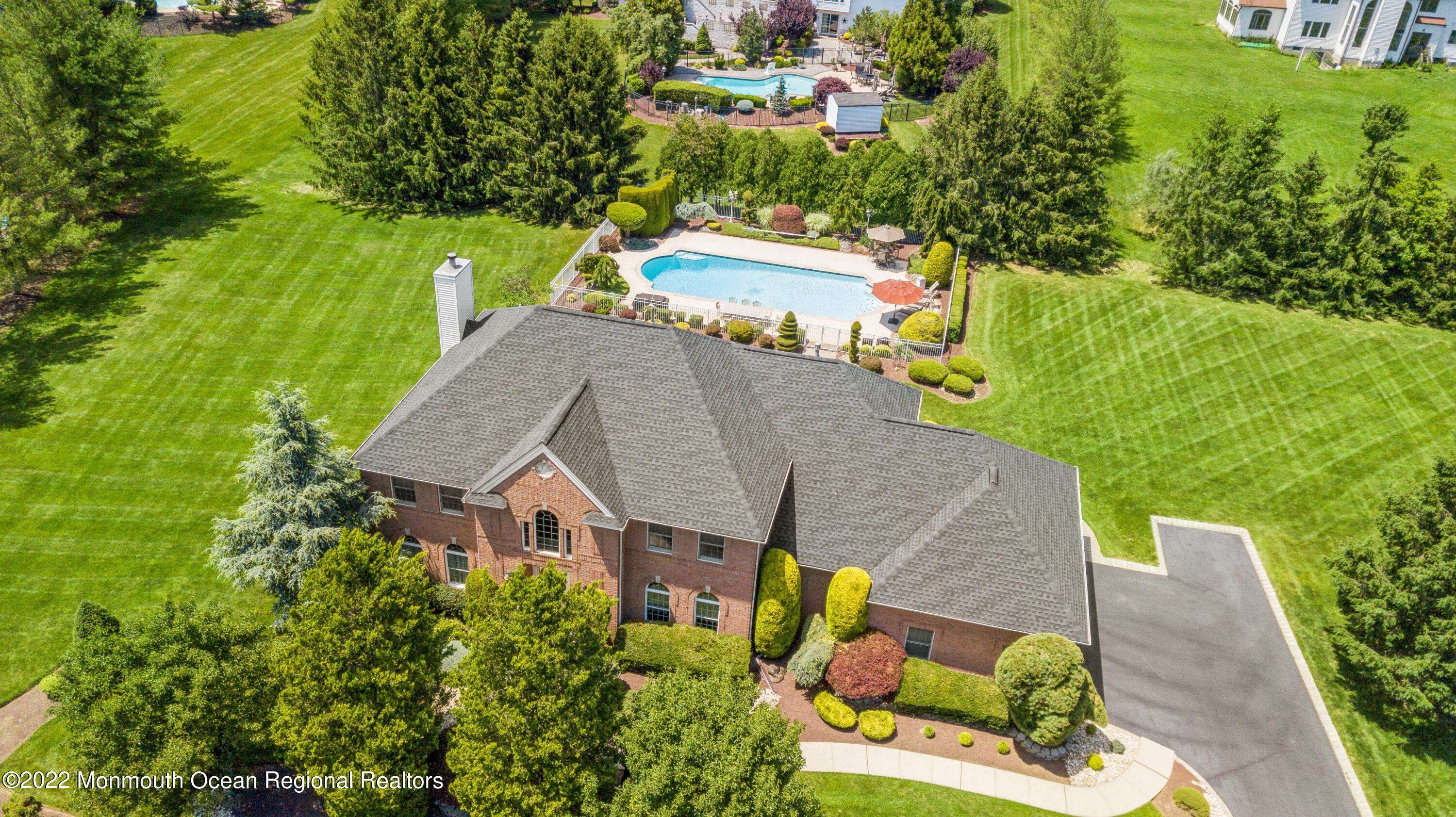 Morganville, NJ 07751,527 Apache Trail