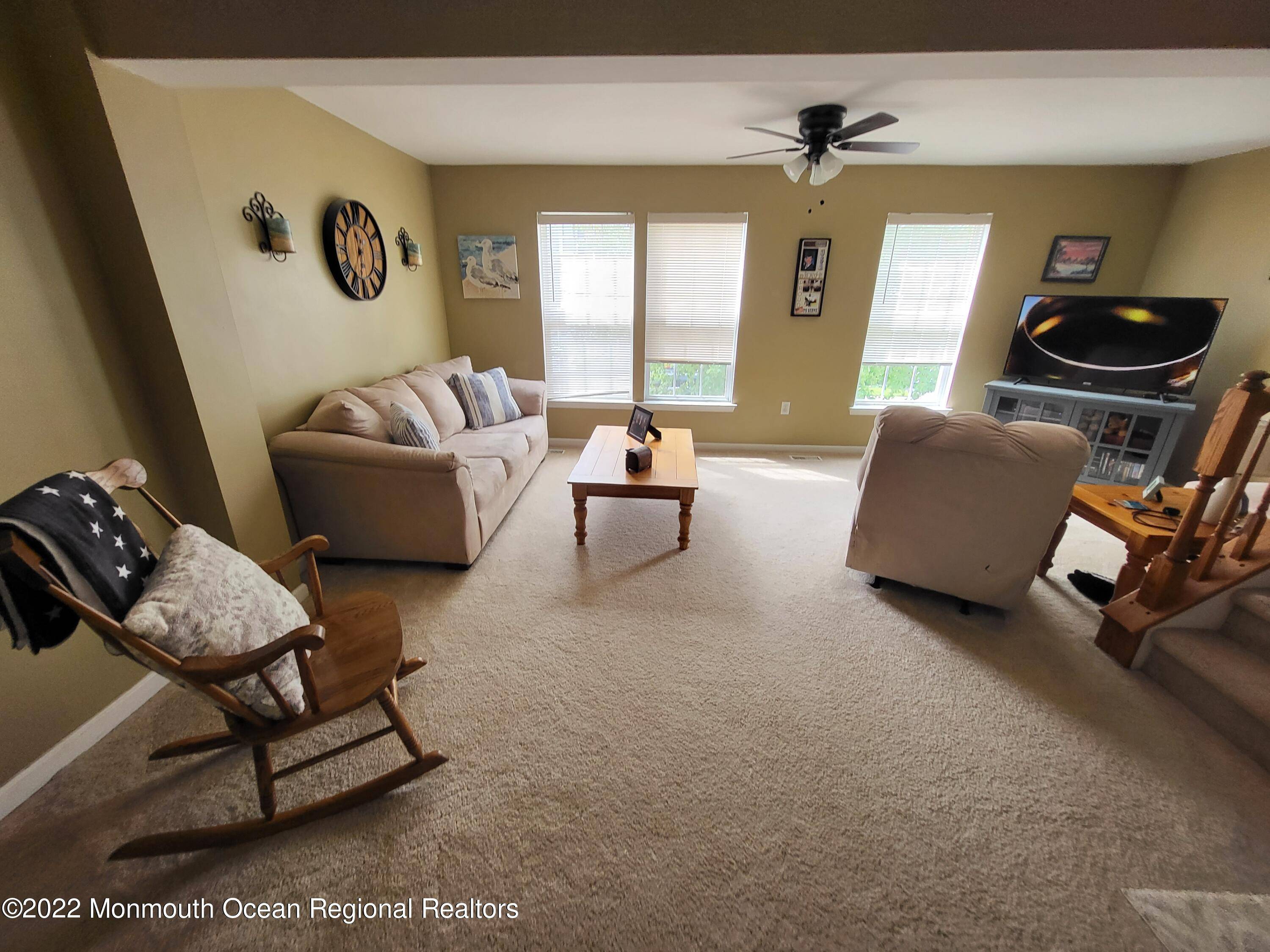 Farmingdale, NJ 07727,9 Abby Road