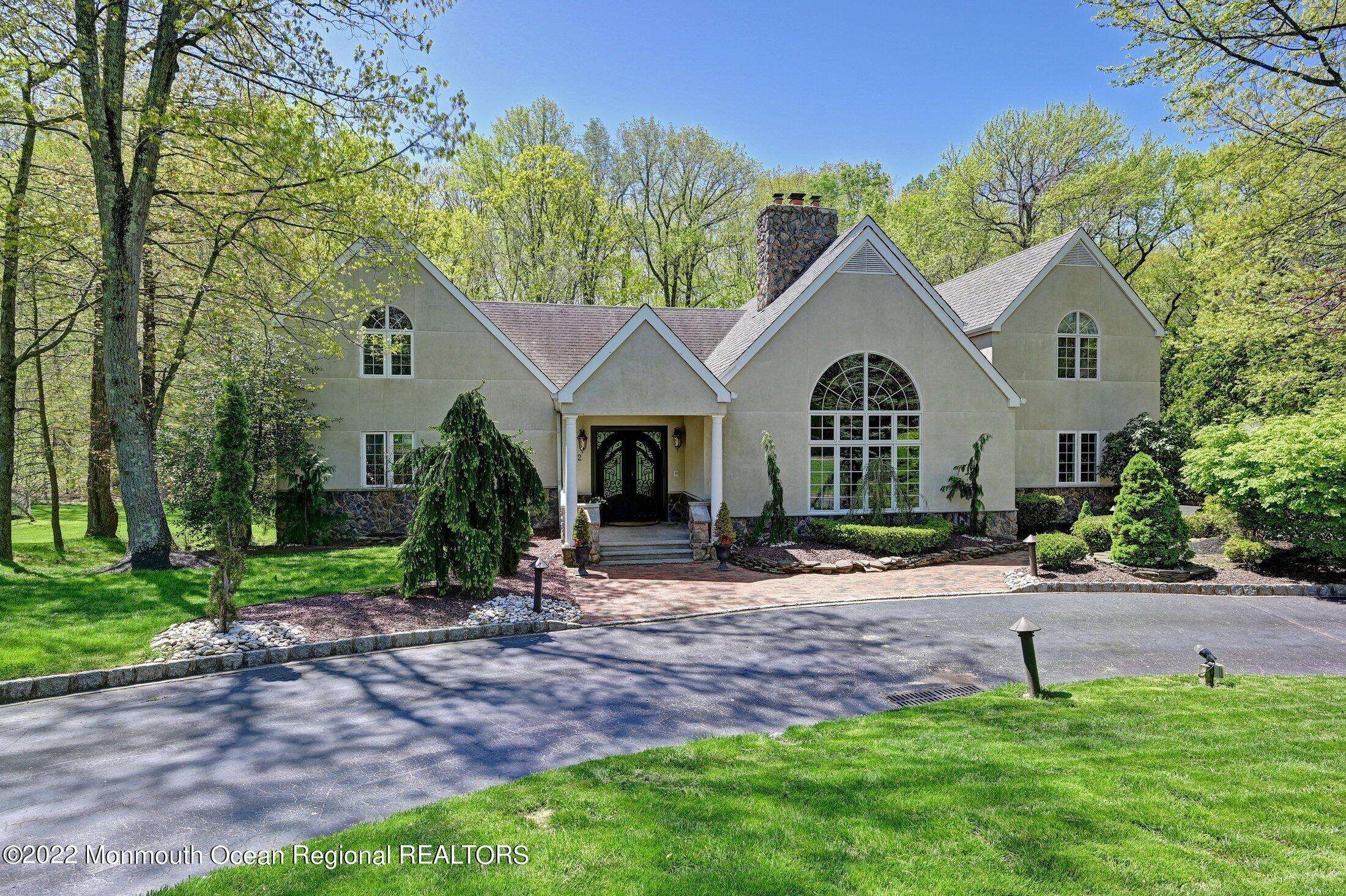 Holmdel, NJ 07733,22 Red Coach Lane