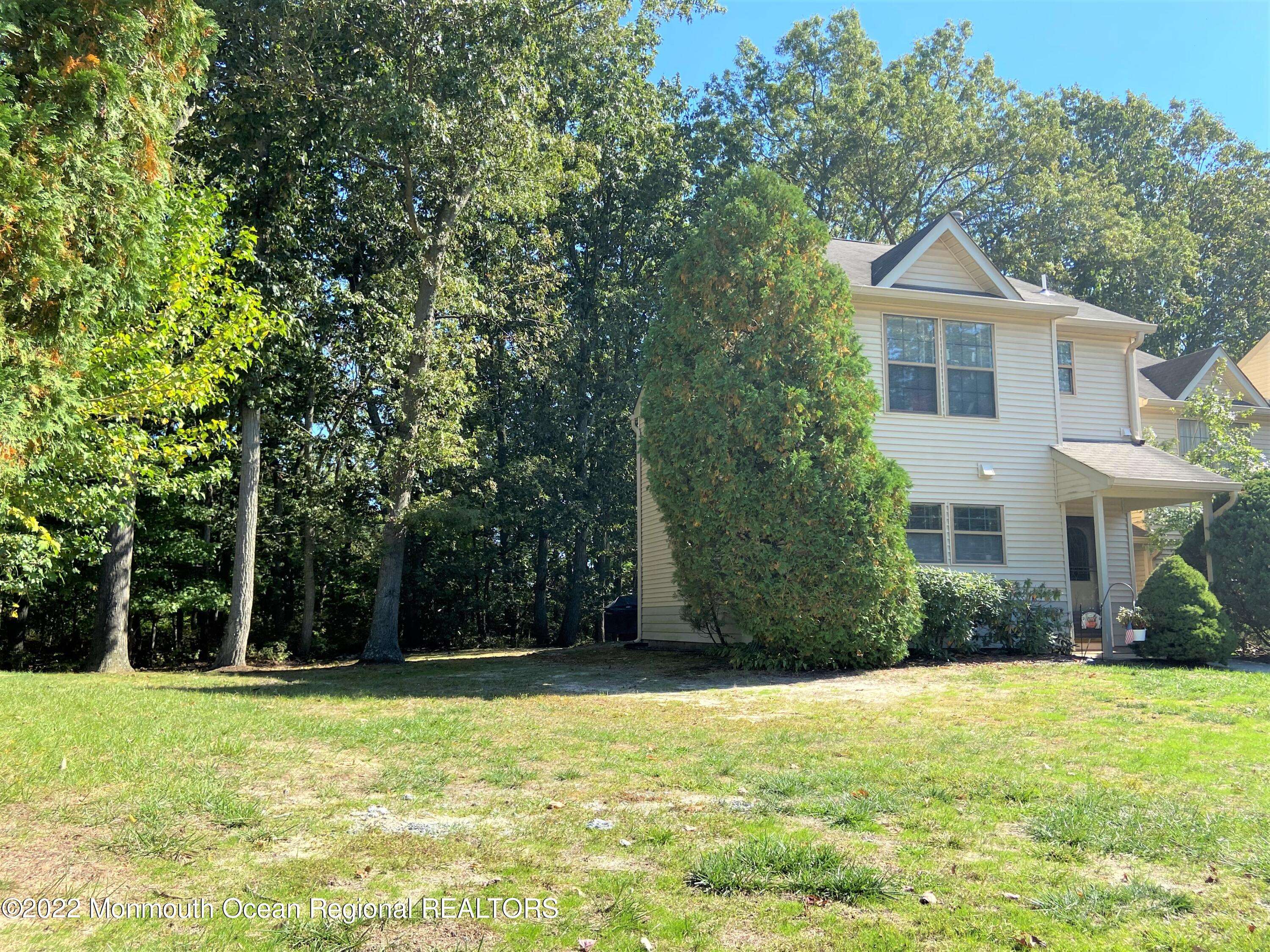 Jackson, NJ 08527,1600 Dahlia Court