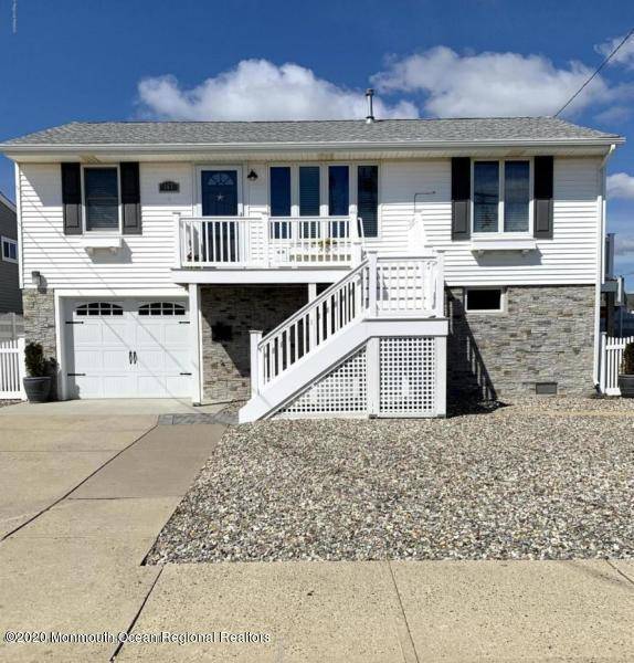 Manasquan, NJ 08736,167 4th Avenue