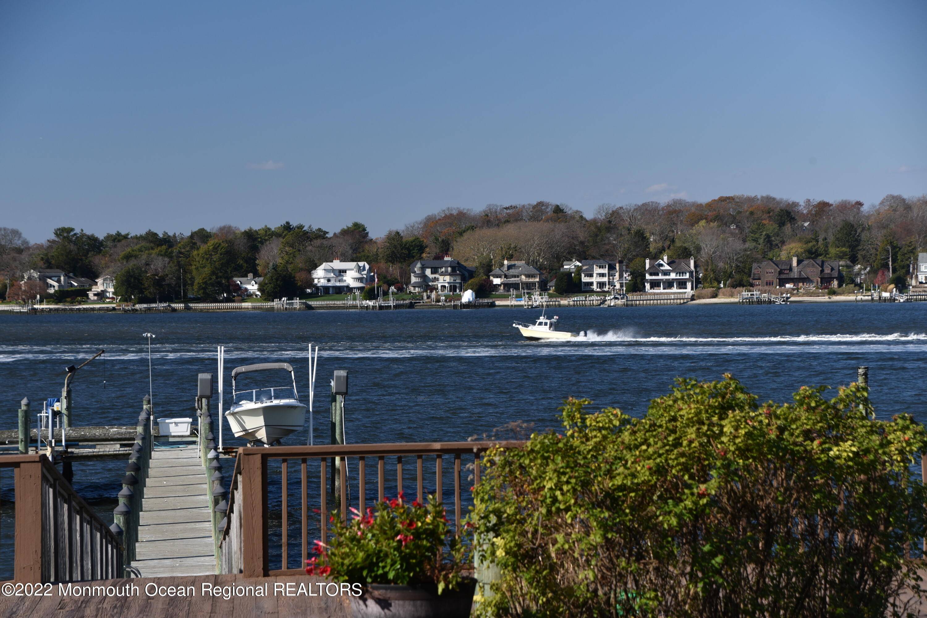 Point Pleasant Beach, NJ 08742,309 Lincoln Avenue #WEEKLY