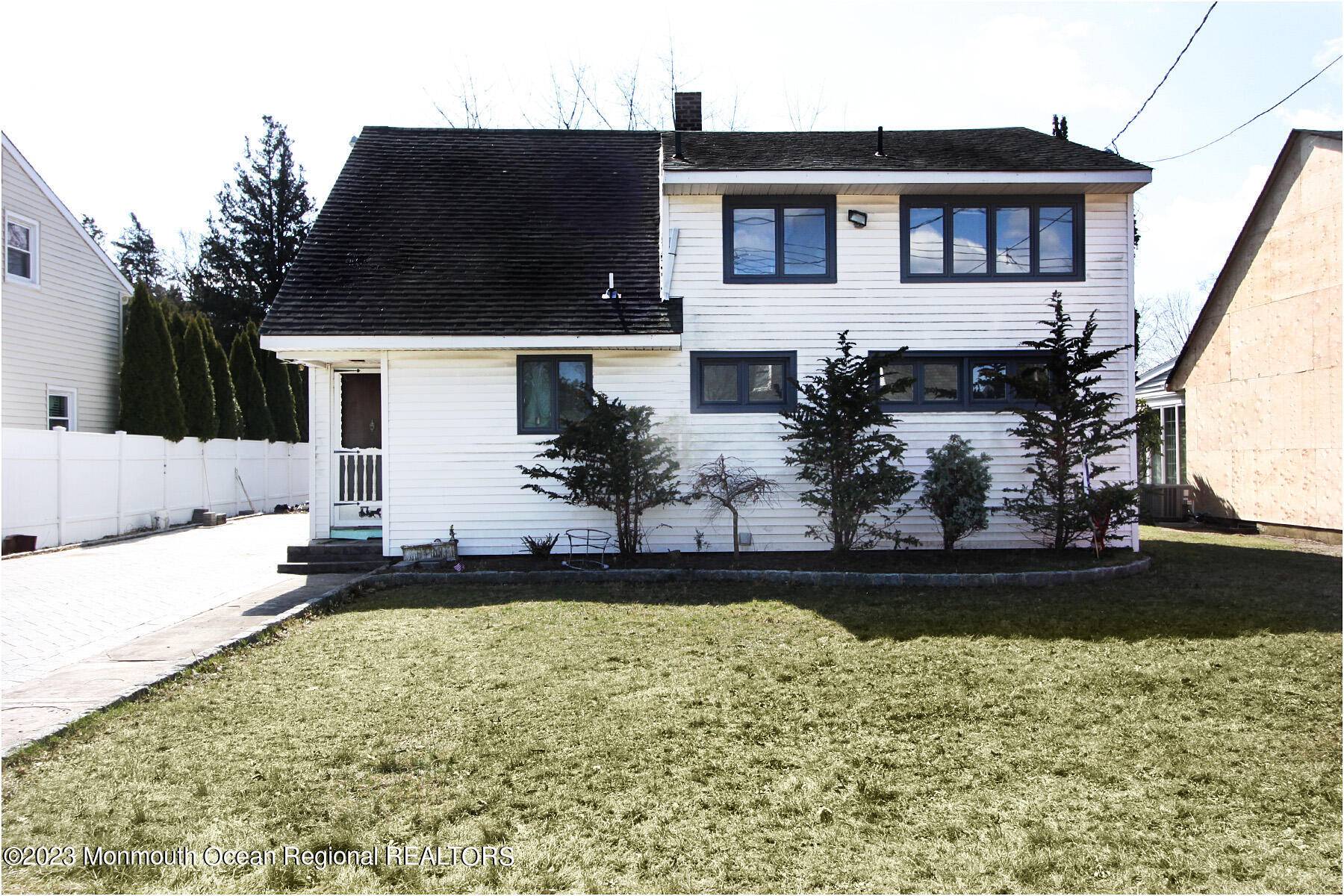 Sea Girt, NJ 08750,909 Homestead Road