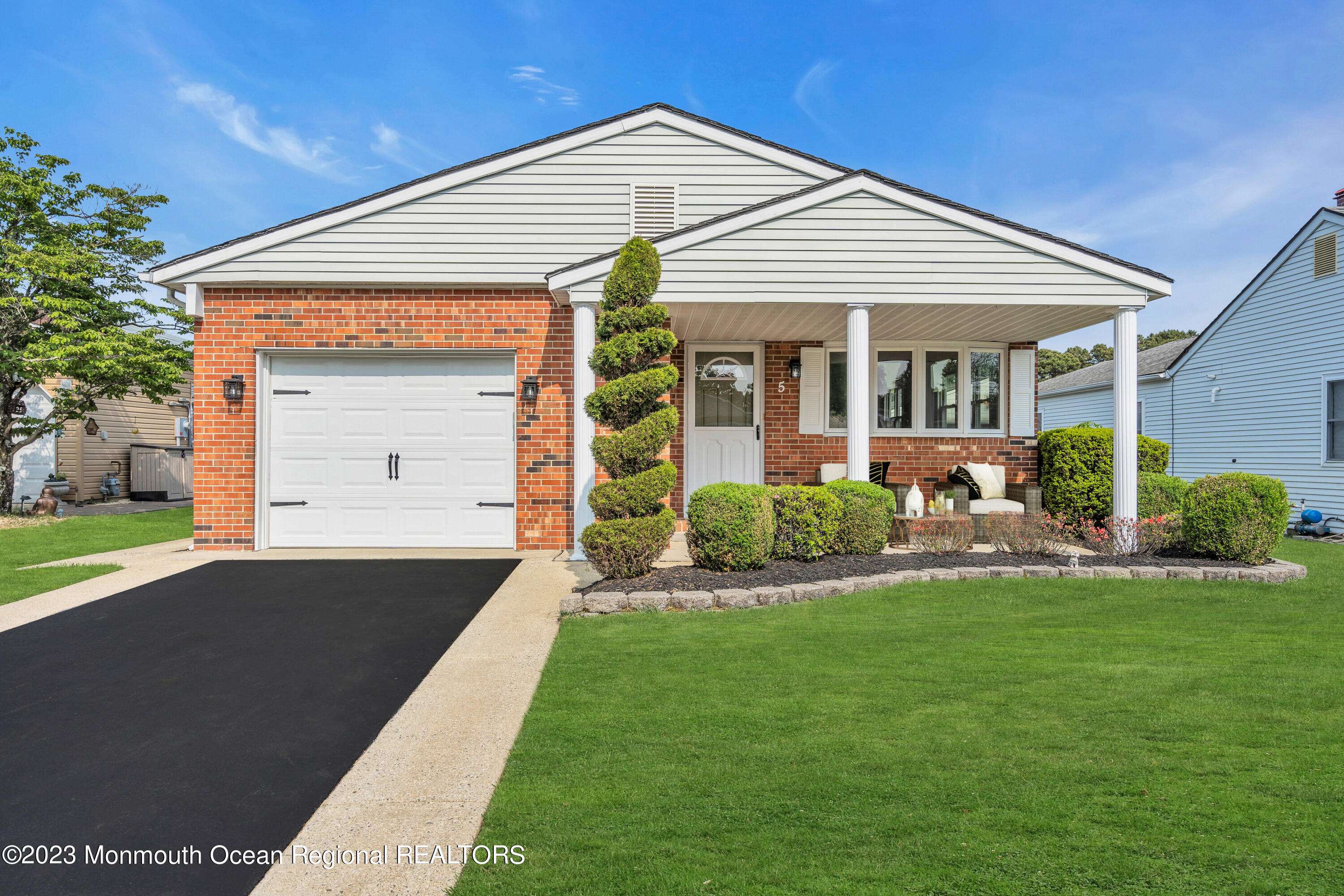 Toms River, NJ 08757,5 Tropicana Court