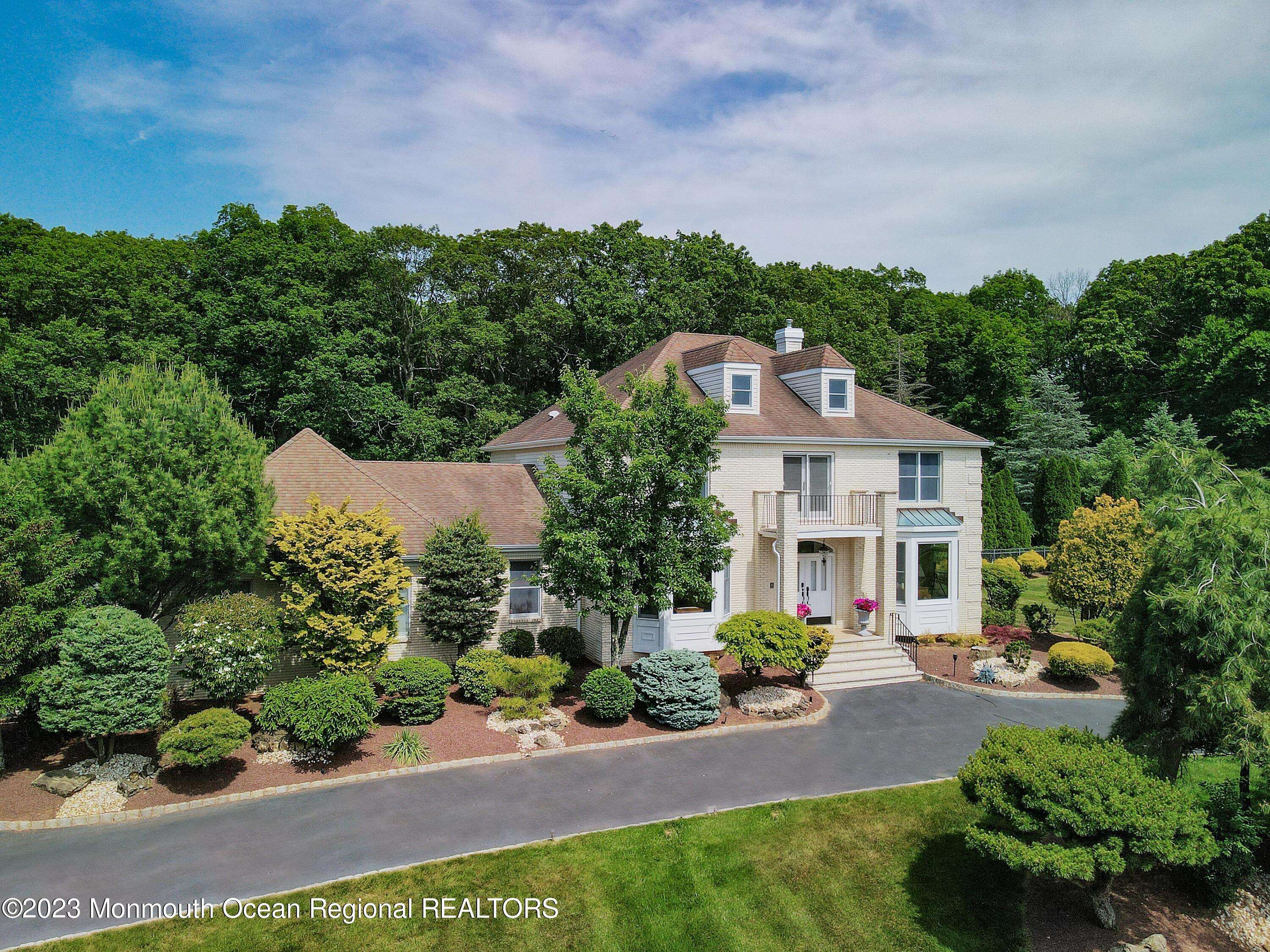 Millstone, NJ 08535,4 Graham Place