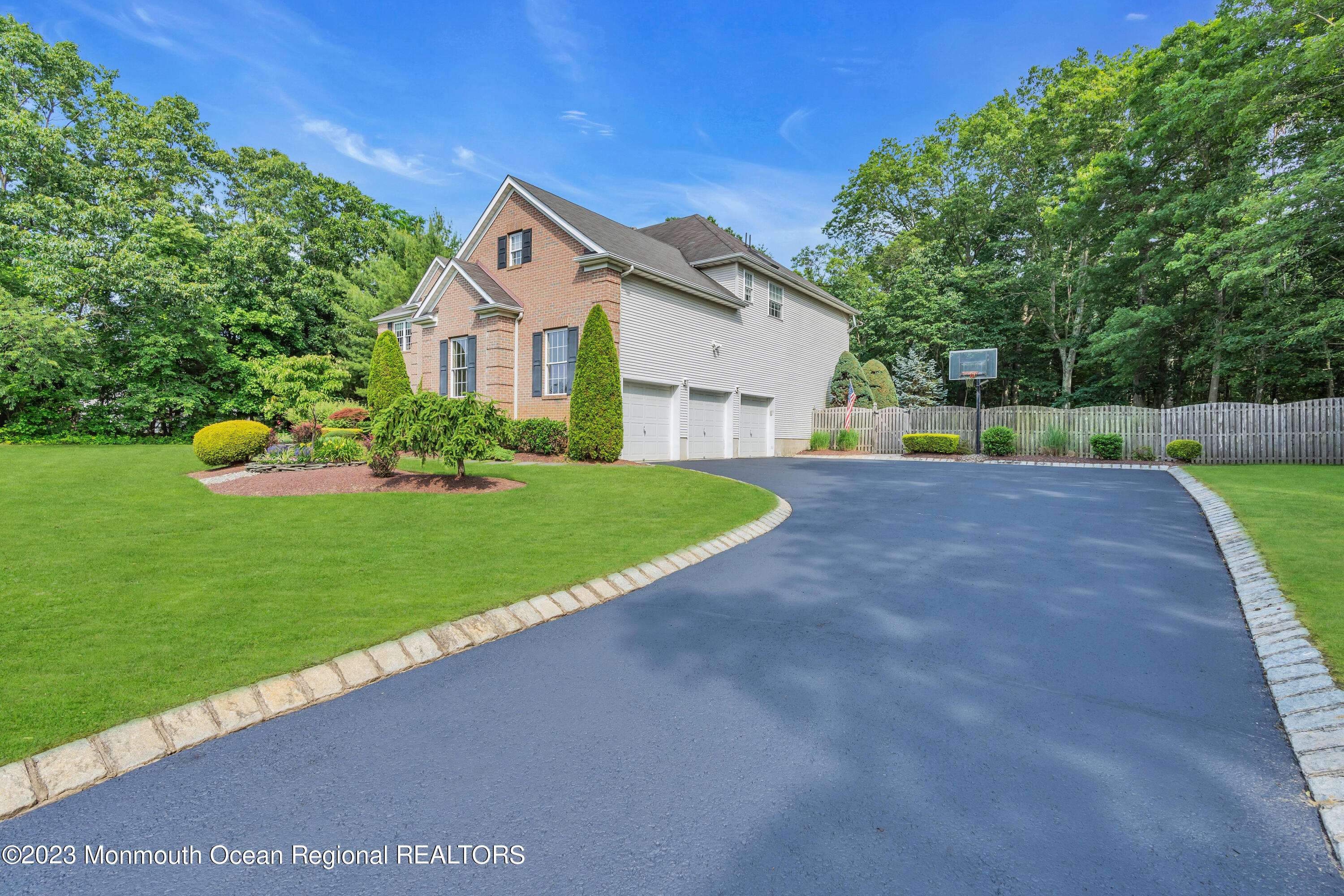 Freehold, NJ 07728,421 Christine Court