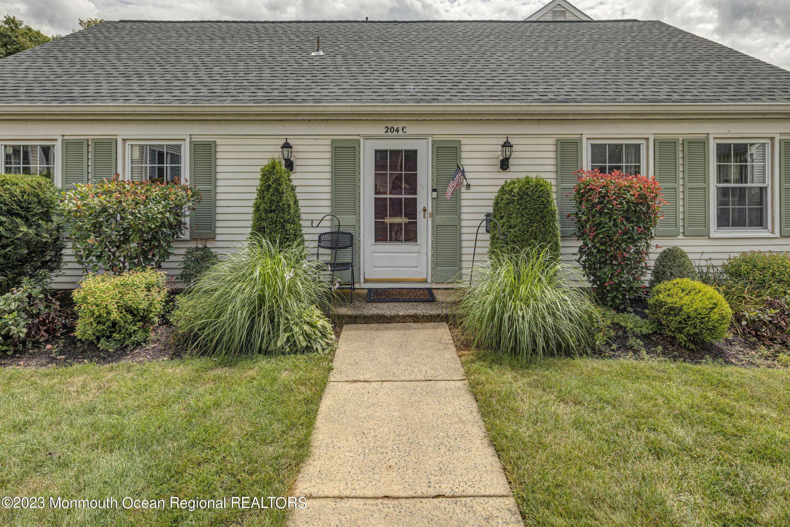 Monroe, NJ 08831,204 Old Nassau Road #204C