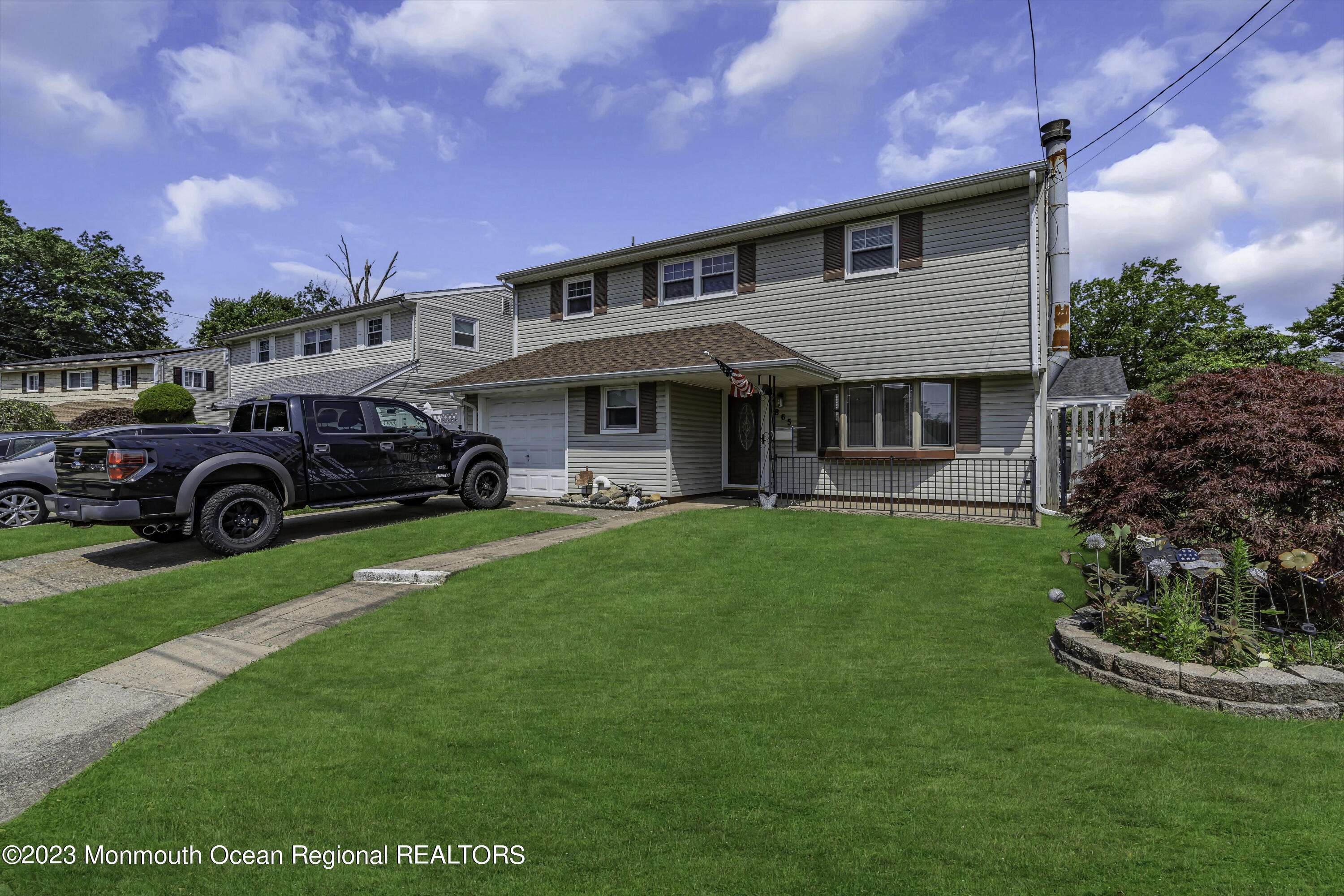 Perth Amboy, NJ 08862,865 Barry Avenue