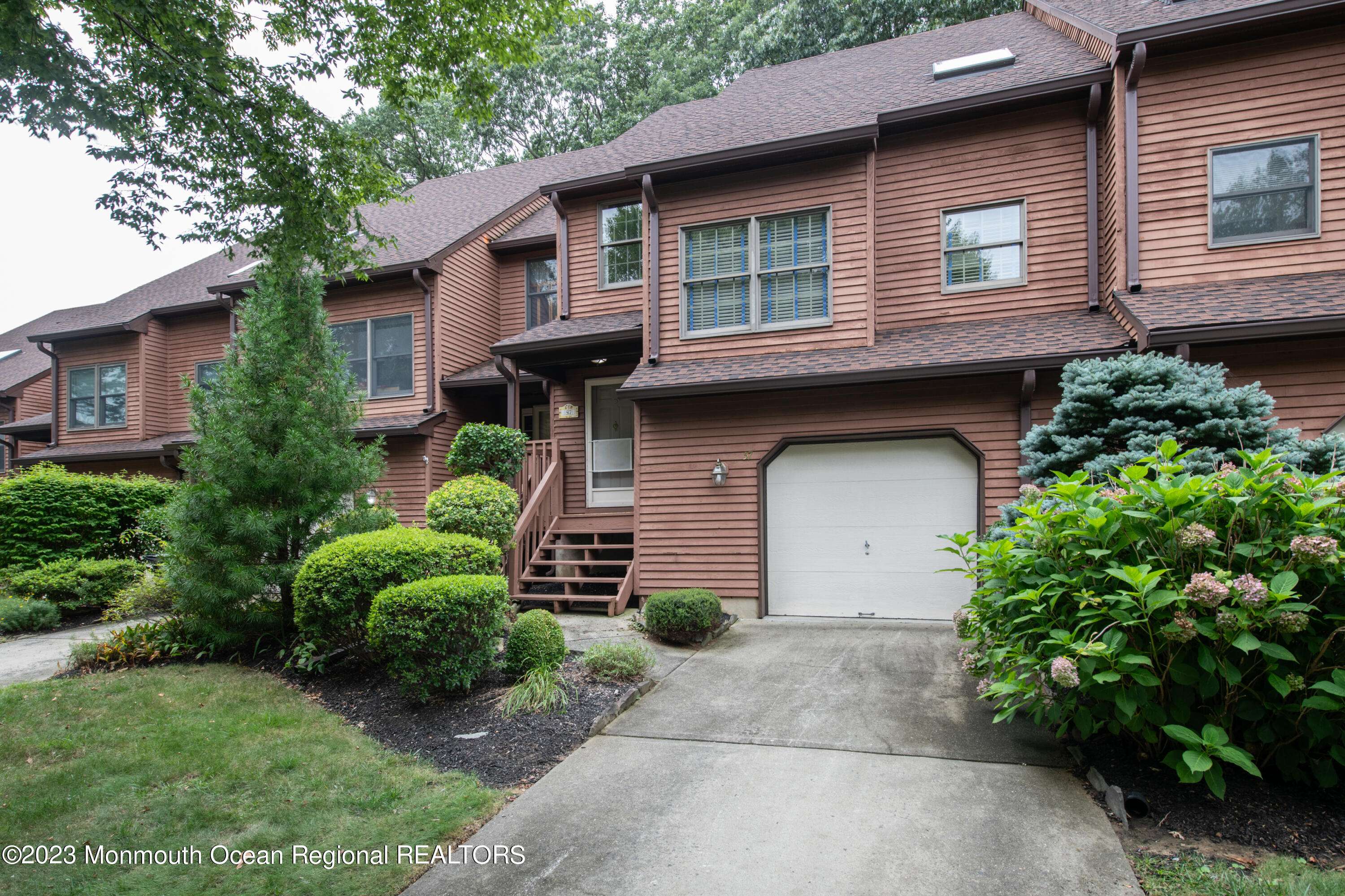 Atlantic Highlands, NJ 07716,57 Pape Drive