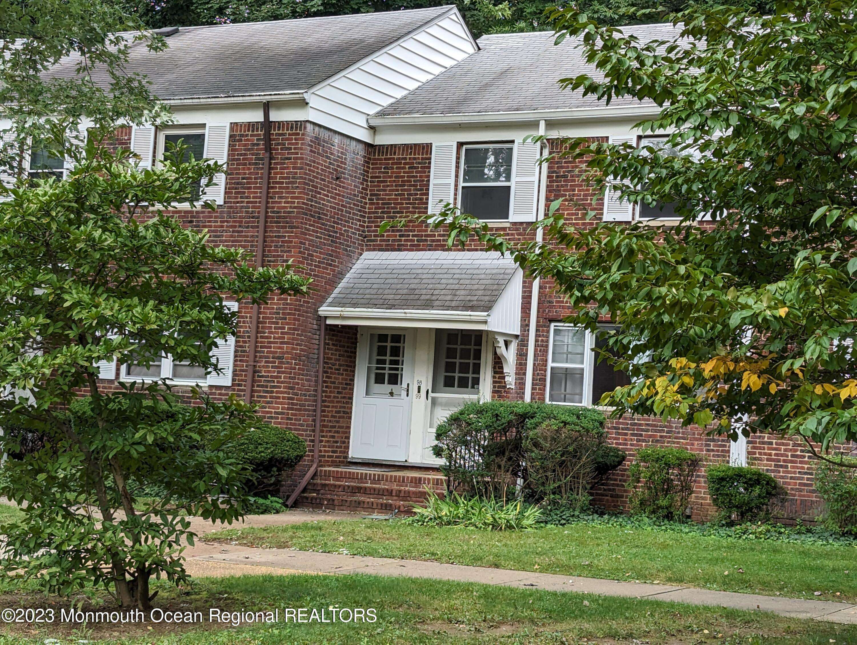 Red Bank, NJ 07701,99 Manor Drive