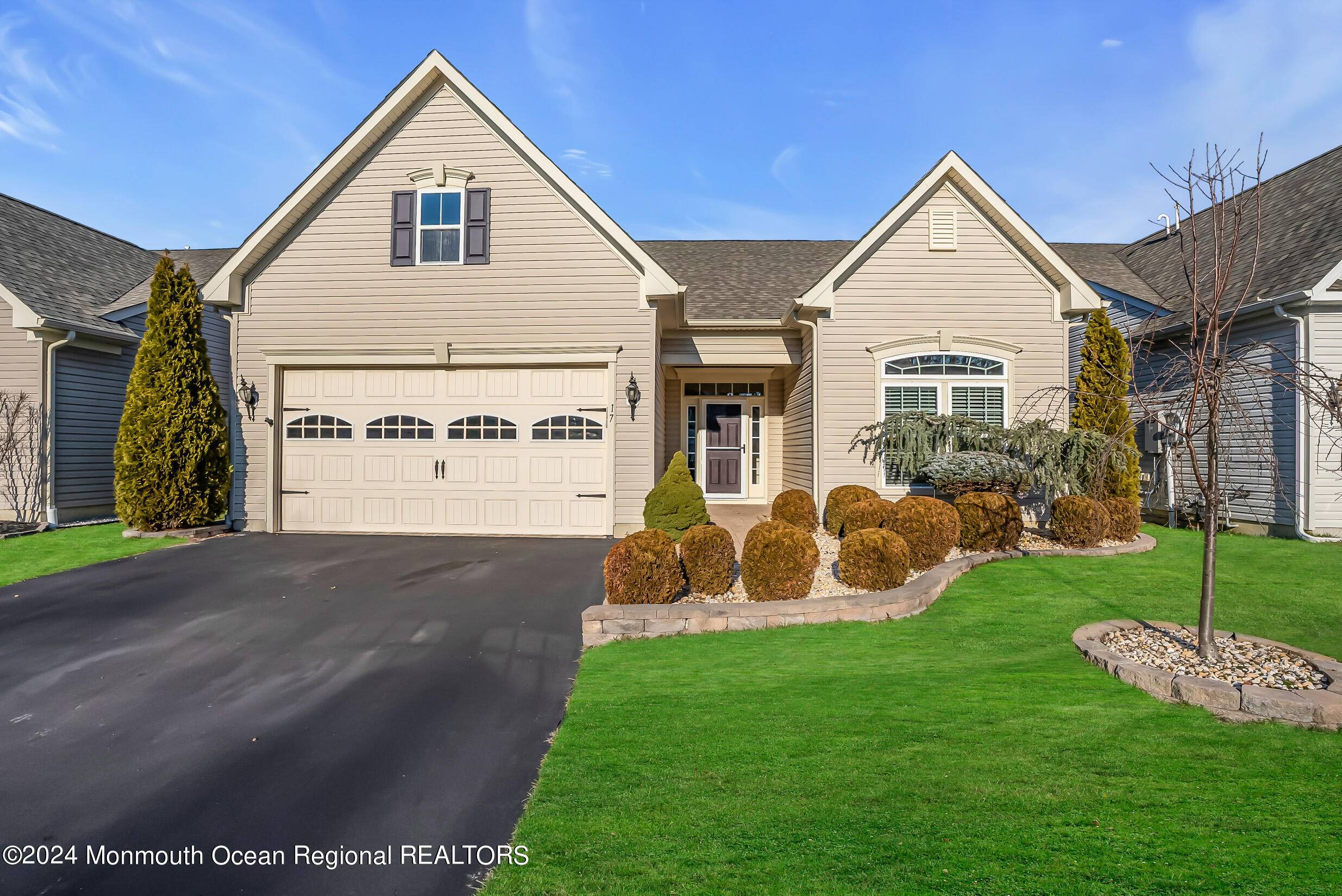 Lakewood, NJ 08701,17 Eldorado Drive