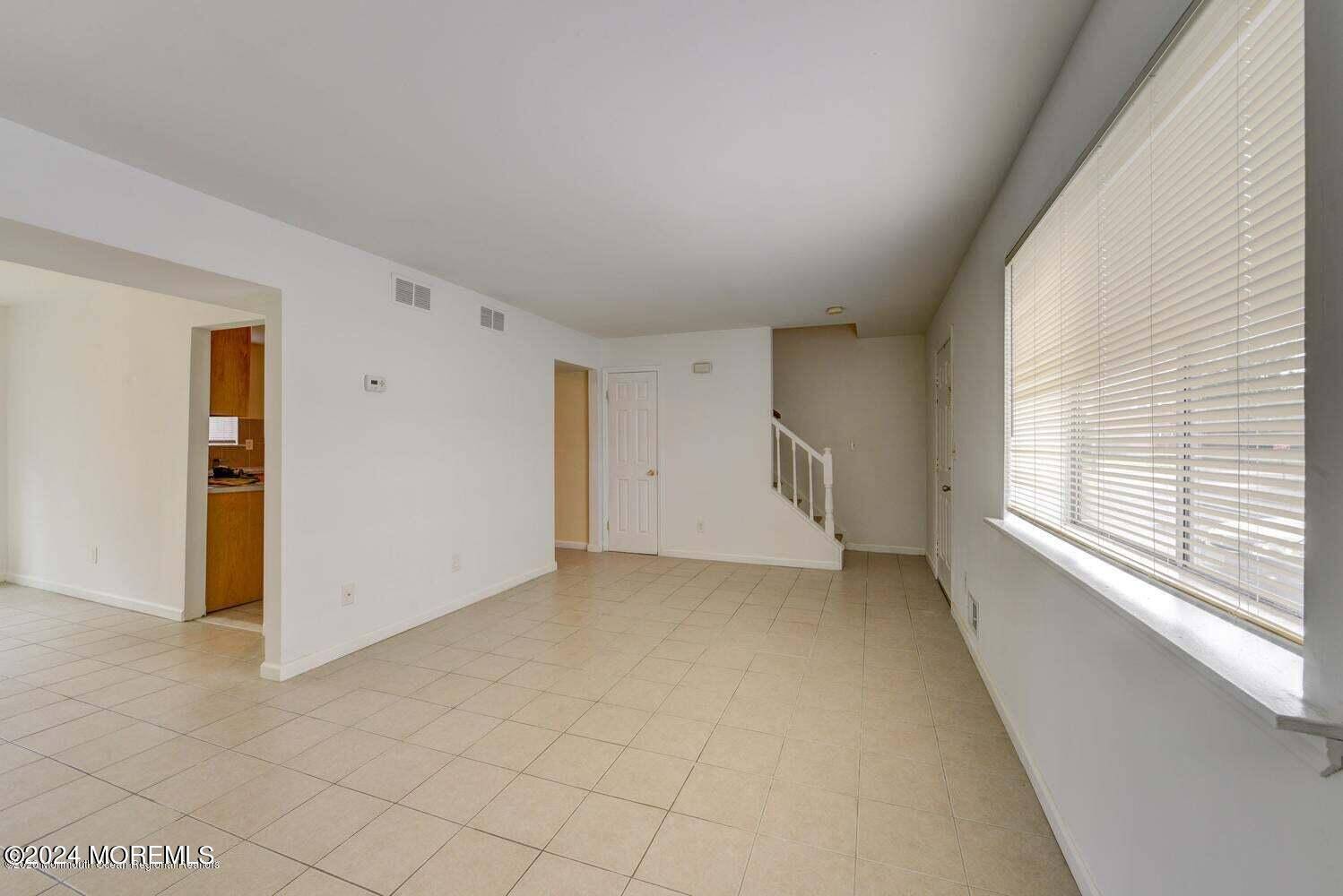 Keansburg, NJ 07734,75 Carr Avenue #D