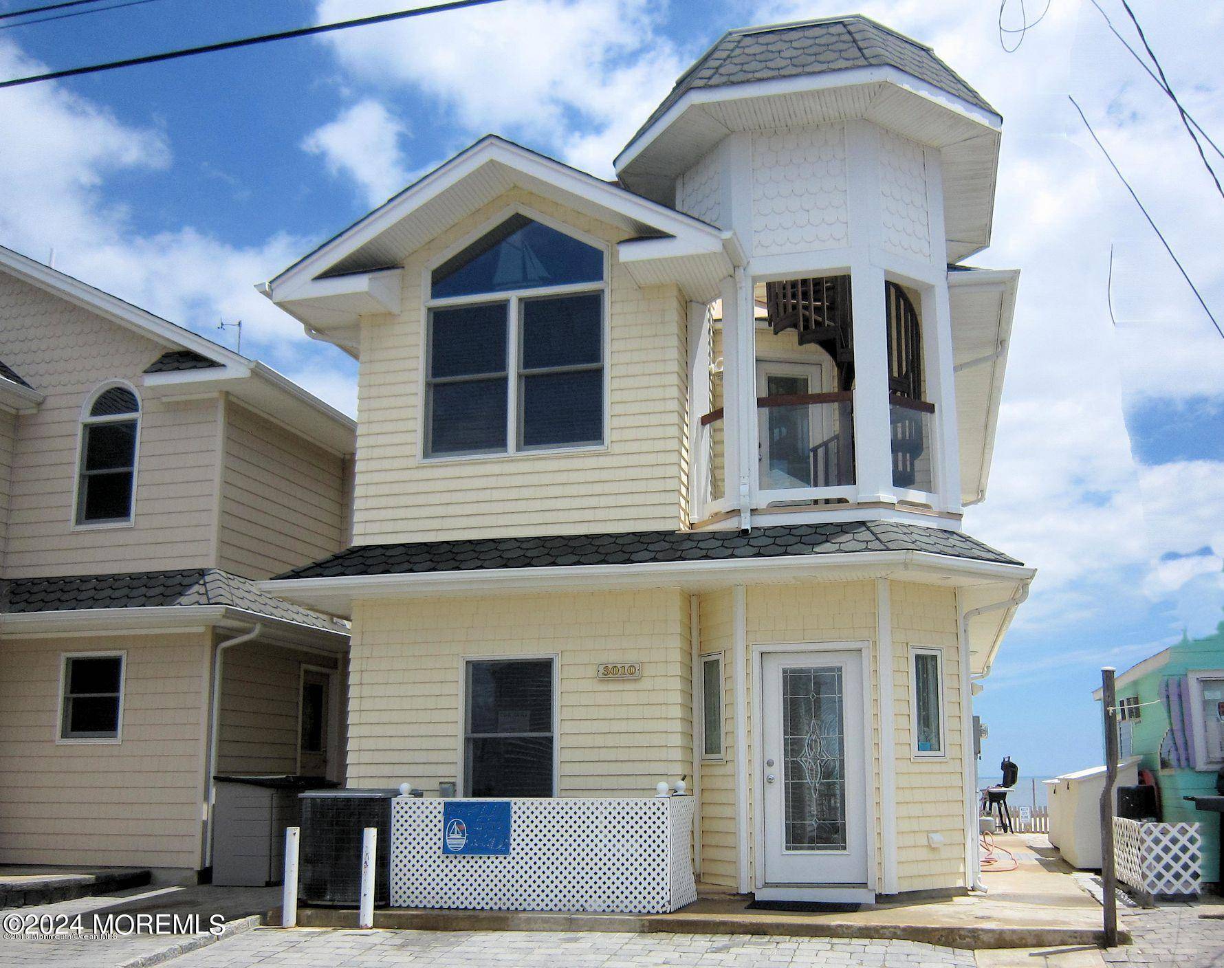 Lavallette, NJ 08735,3010 Ocean Road